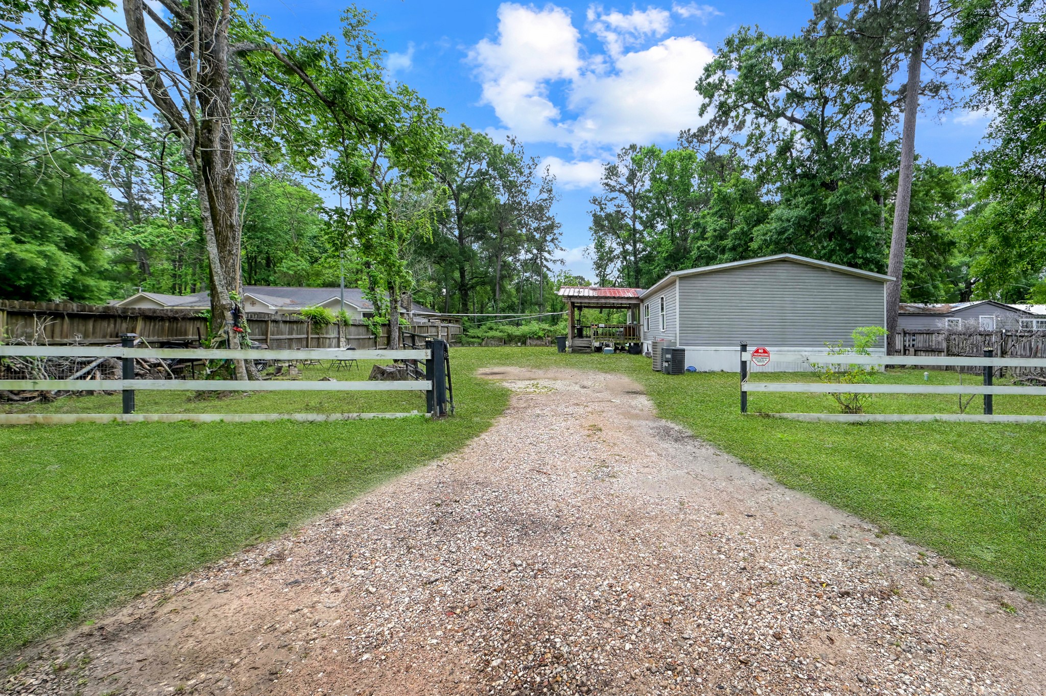 23594 Pine Forest Drive Property Photo 1
