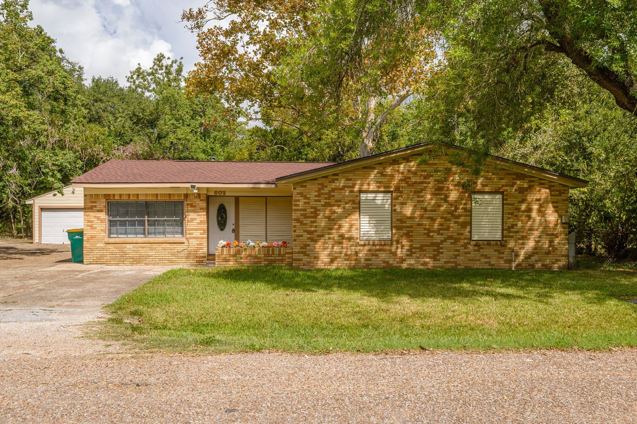 602 Roosevelt Street Property Photo 1
