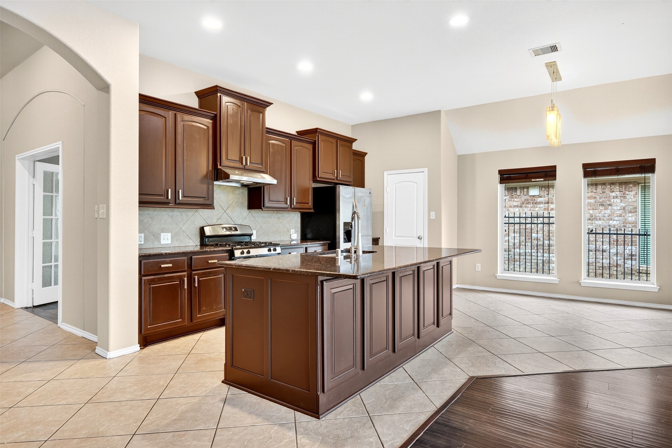 26303 Serenity Oaks Drive Property Photo 8