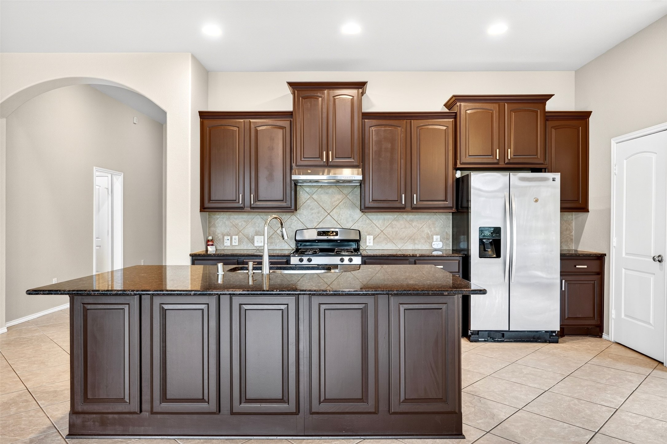 26303 Serenity Oaks Drive Property Photo 13