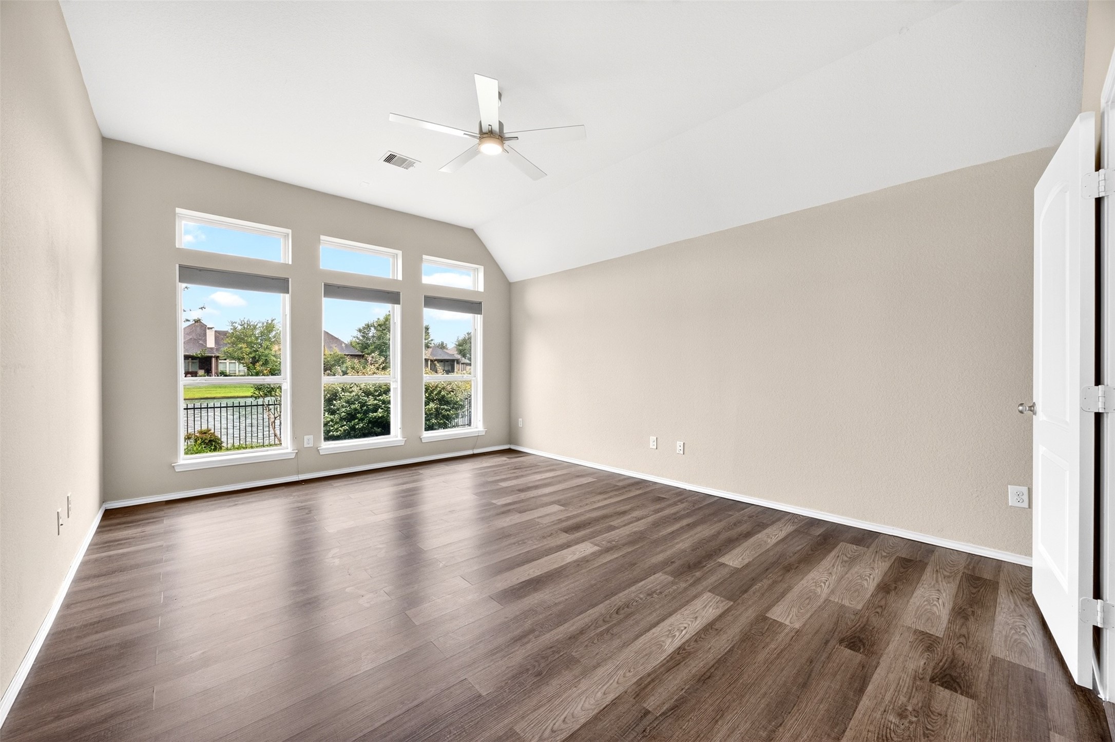 26303 Serenity Oaks Drive Property Photo 19