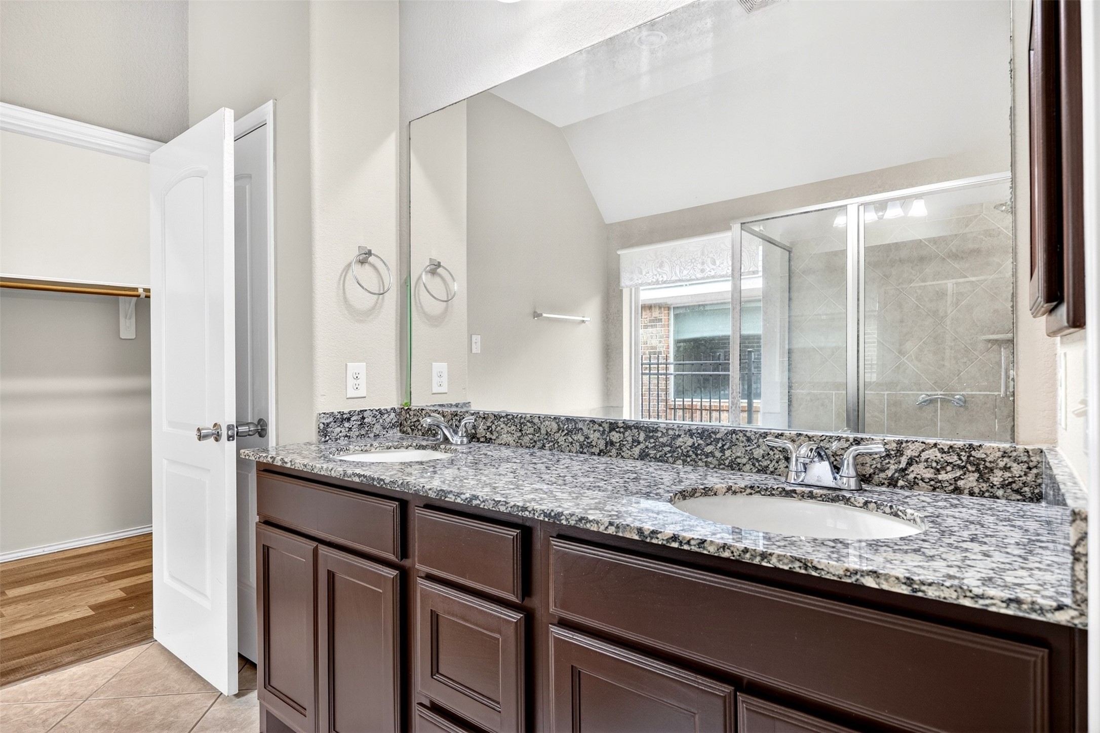 26303 Serenity Oaks Drive Property Photo 23