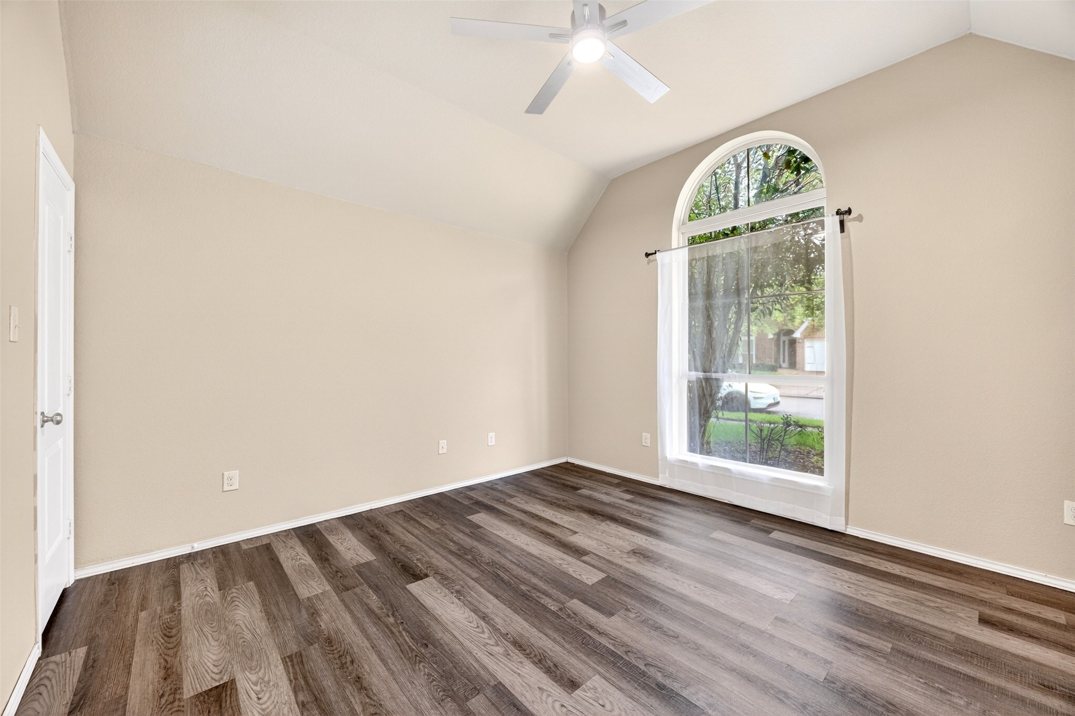26303 Serenity Oaks Drive Property Photo 27