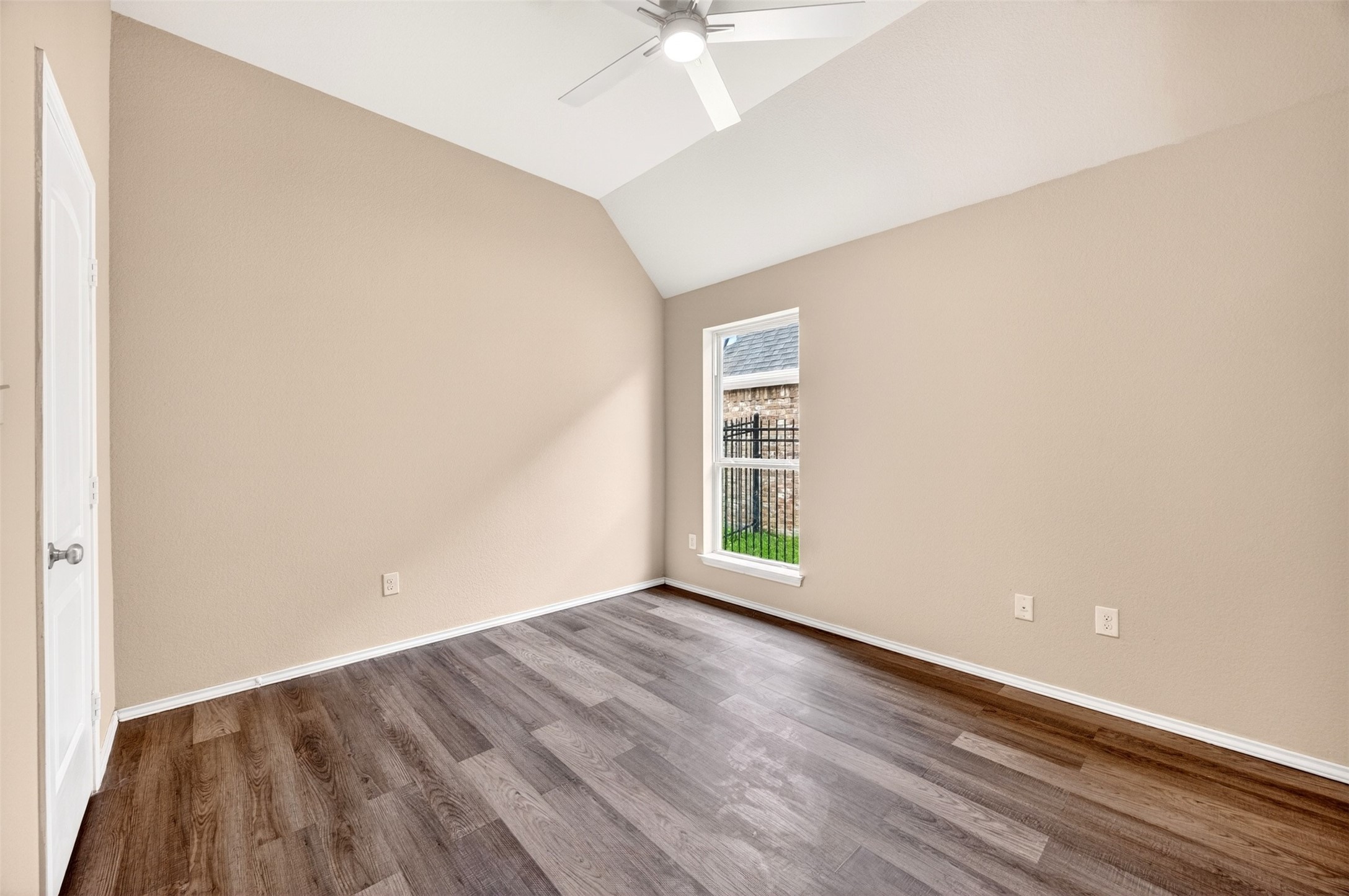 26303 Serenity Oaks Drive Property Photo 33