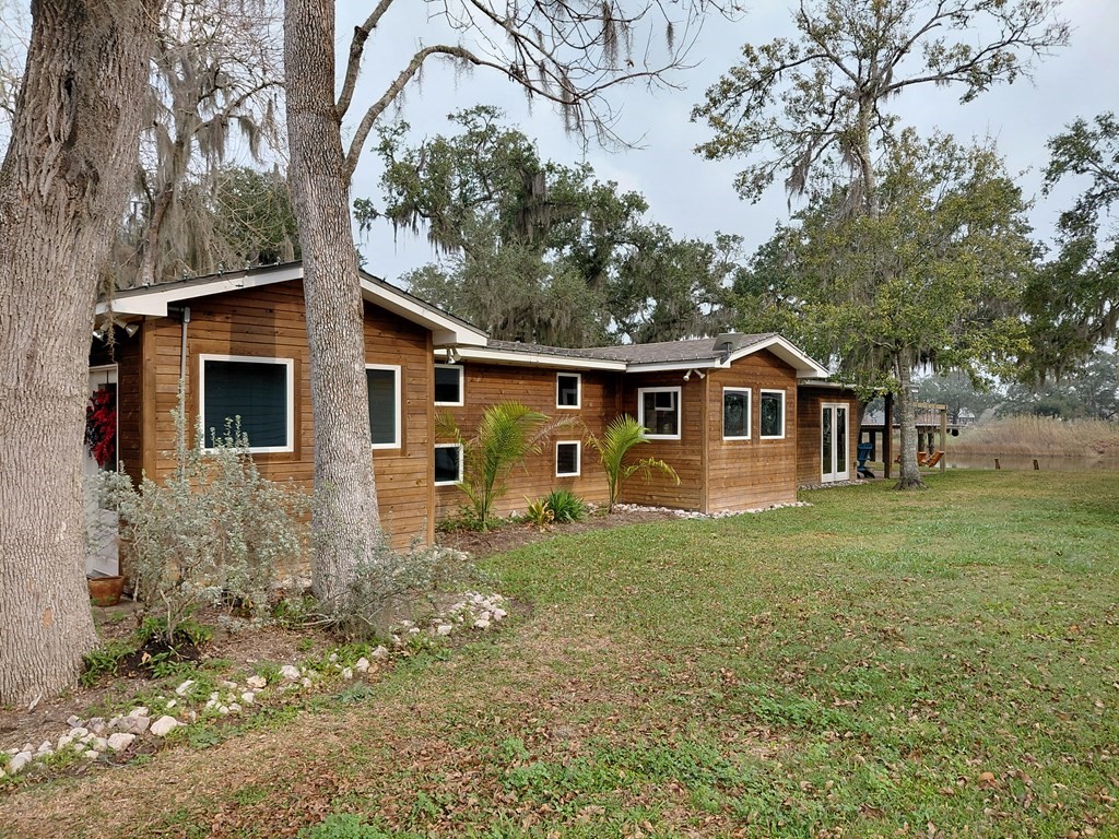 6666 County Road 659 Property Photo