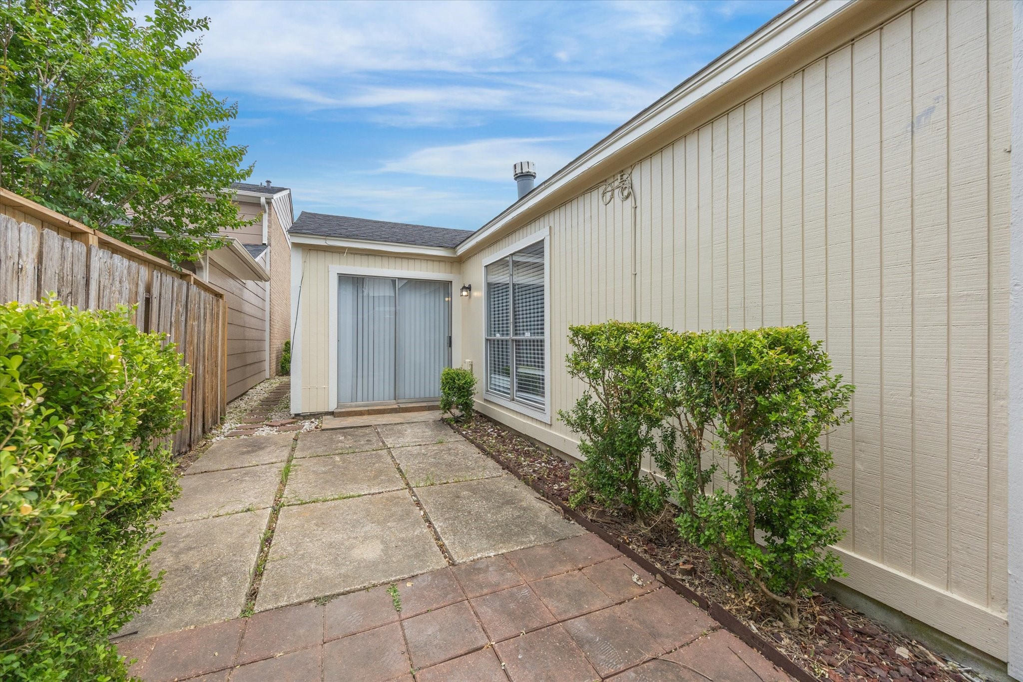 12124 Burdine Street Property Photo 13