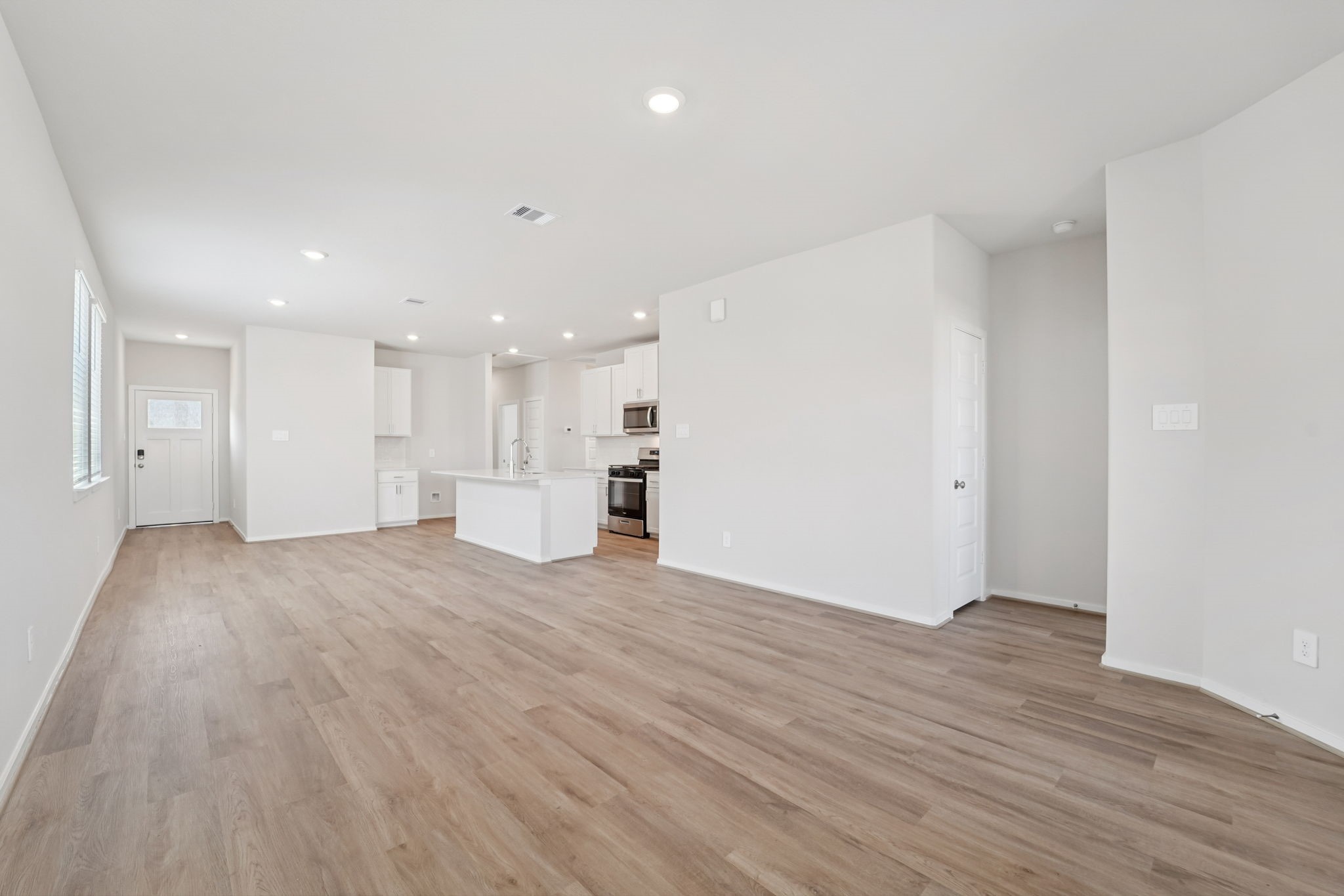 5727 Adamite Way Property Photo 7