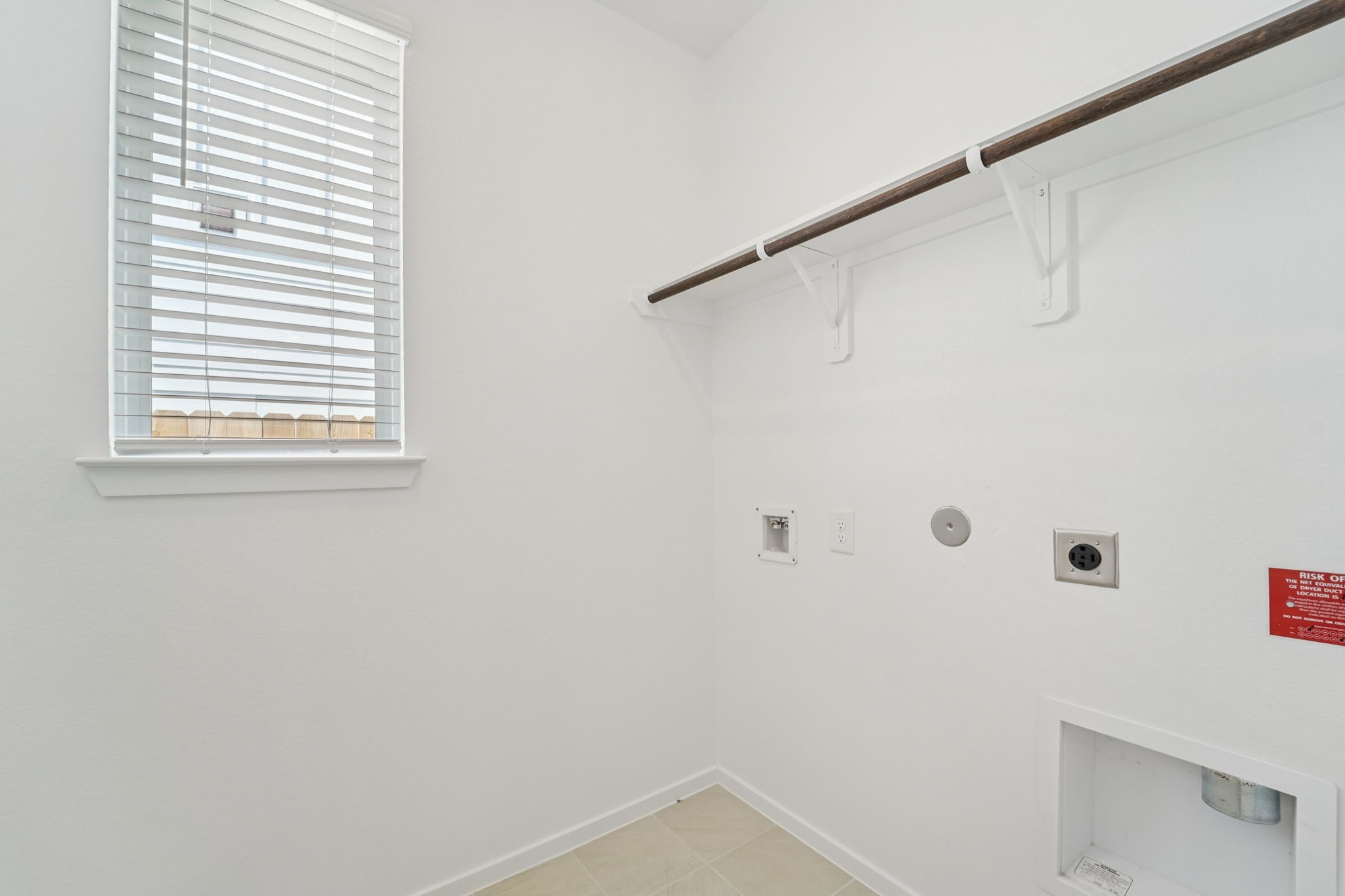 5727 Adamite Way Property Photo 23