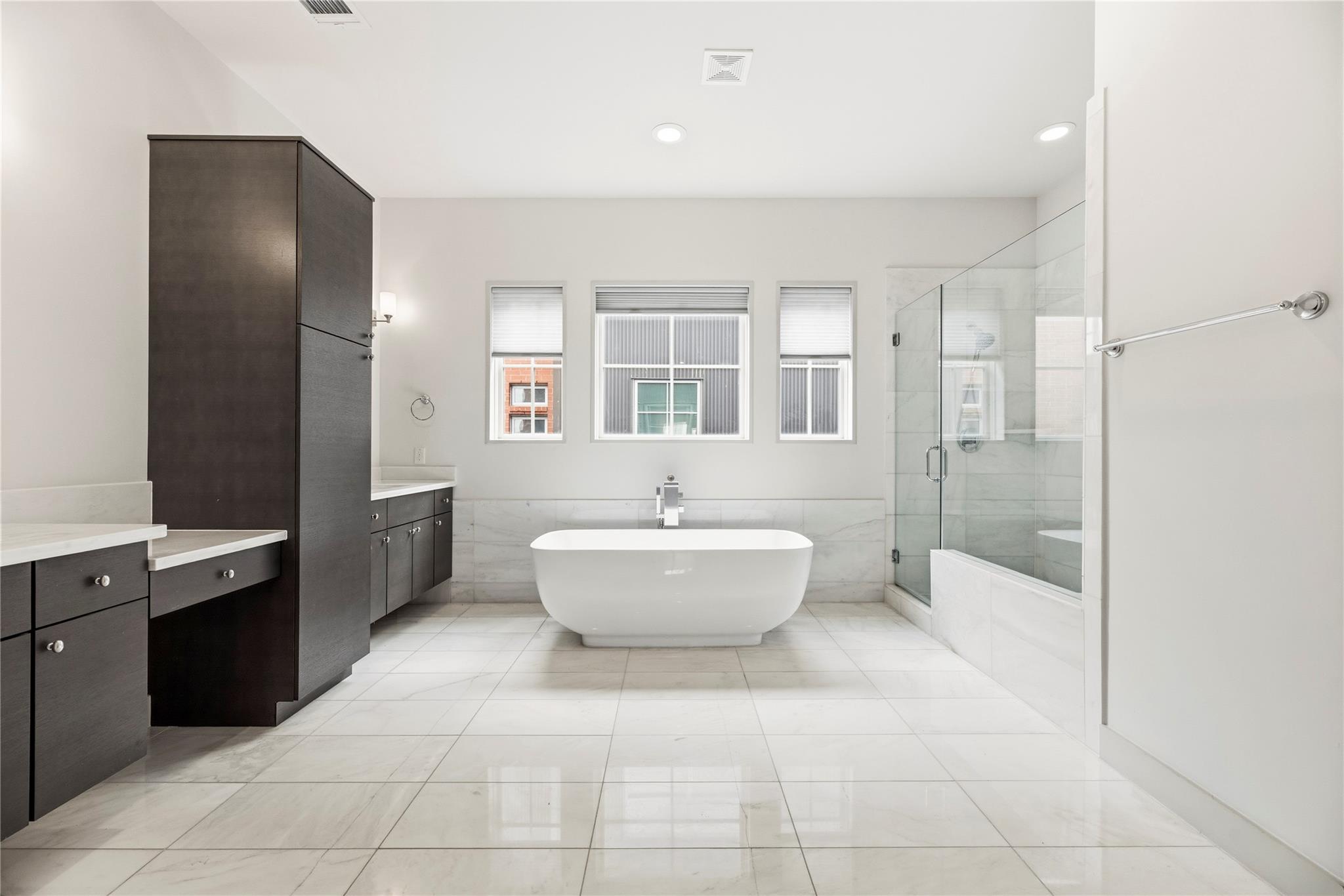 723 Nagle Street, Houston TX 77003 Property Photo 1