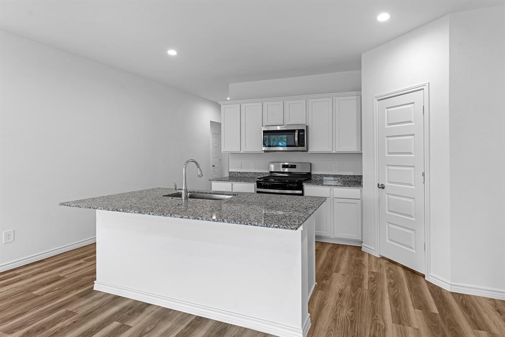 595 Brittany Grove Lane Property Photo 1