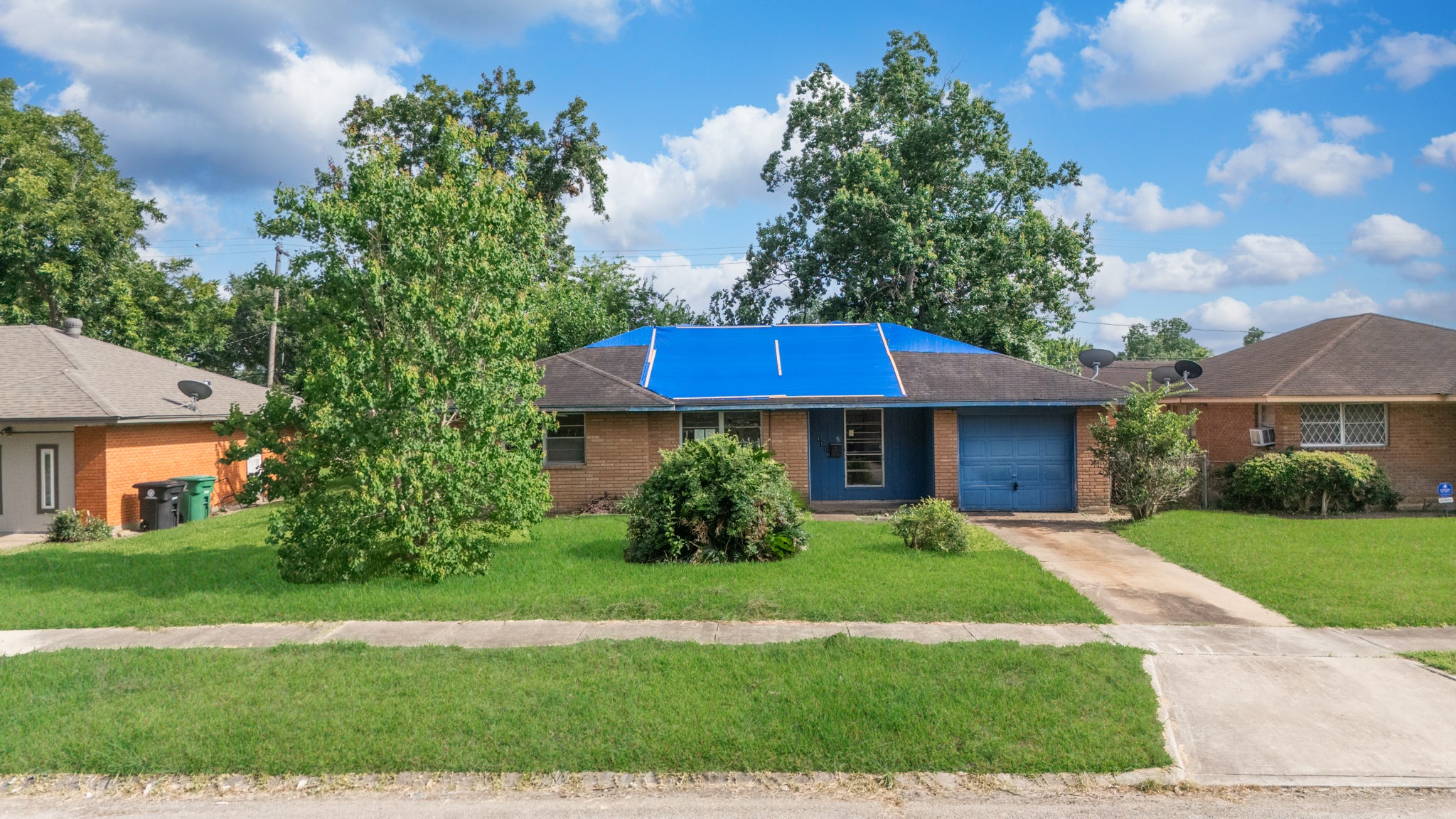 4110 Howcher Street Property Photo 1