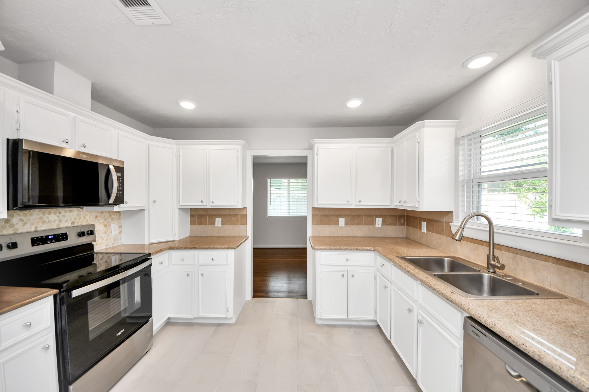 5803 Darnell Street Property Photo 14