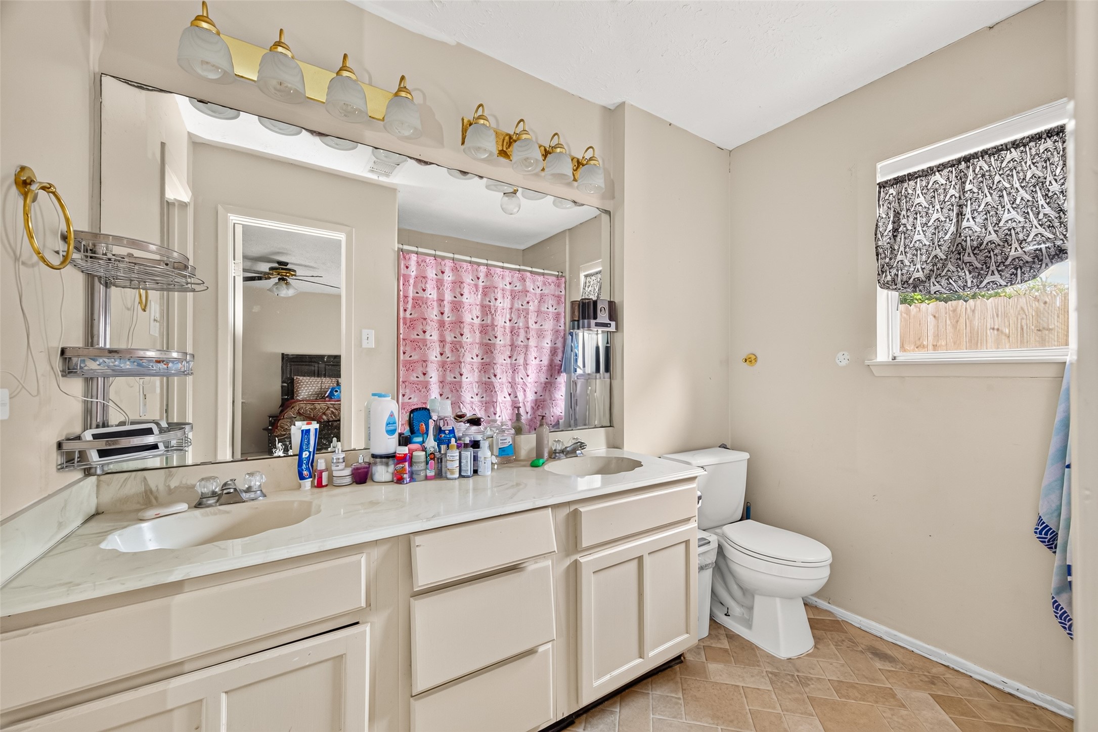 2307 Spring Dusk Lane Property Photo 18