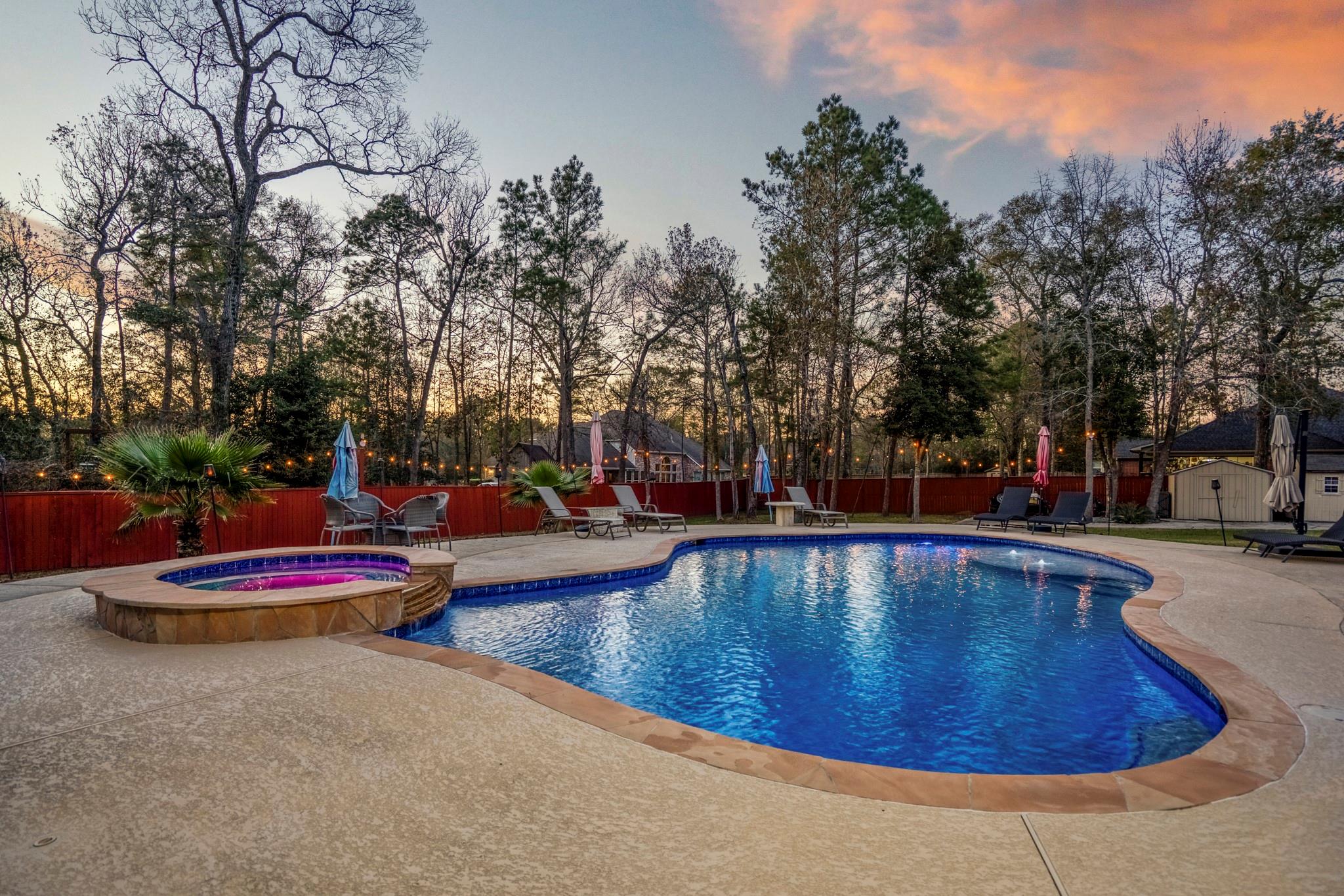 9003 Argonne Stone Lane Property Photo 4