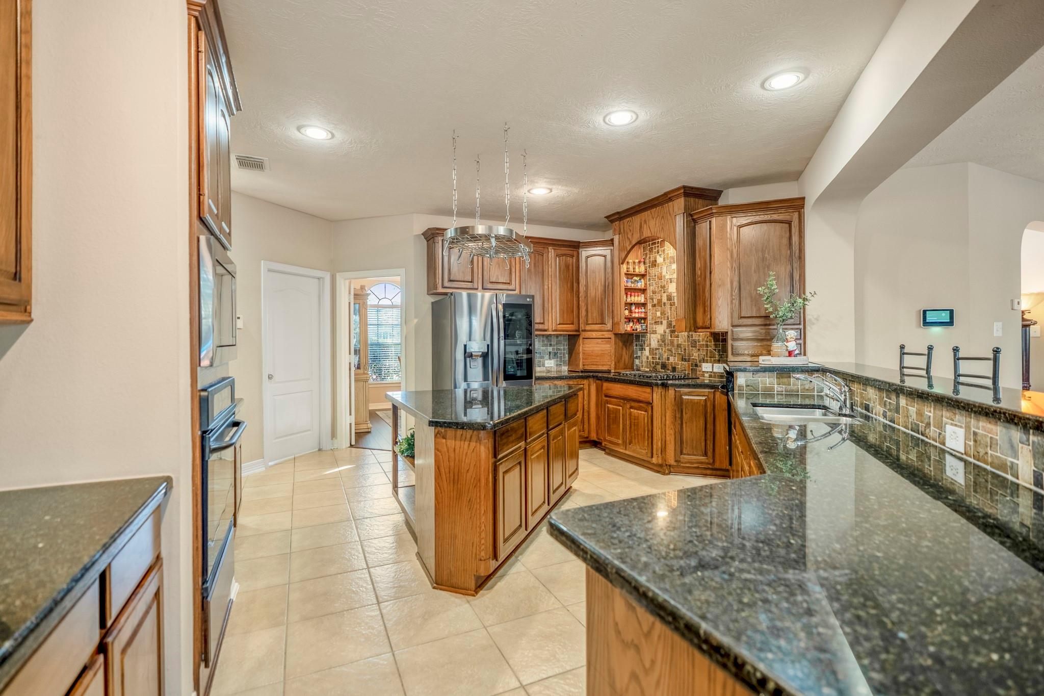 9003 Argonne Stone Lane Property Photo 17