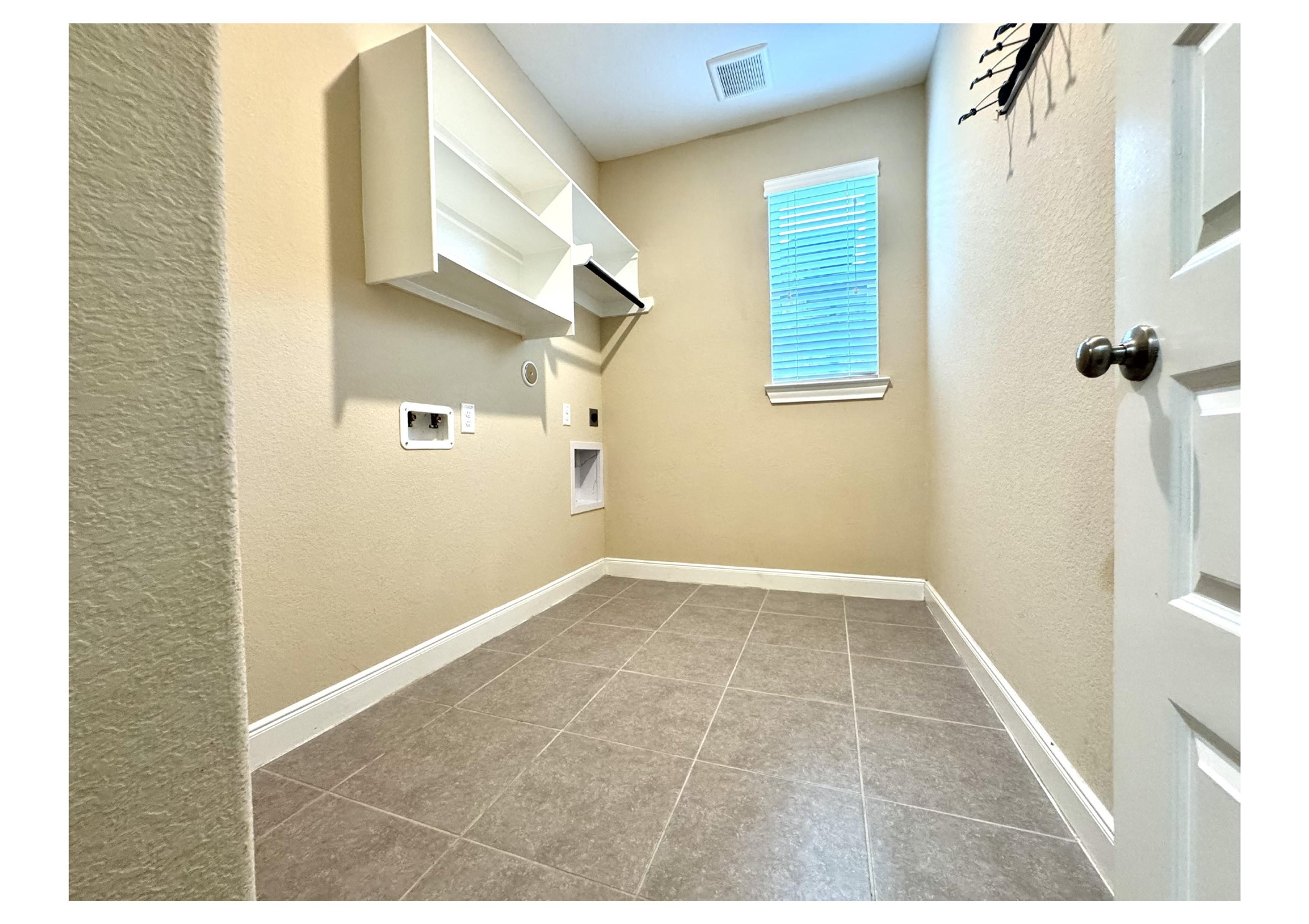 27034 Triana River Circle Property Photo 21
