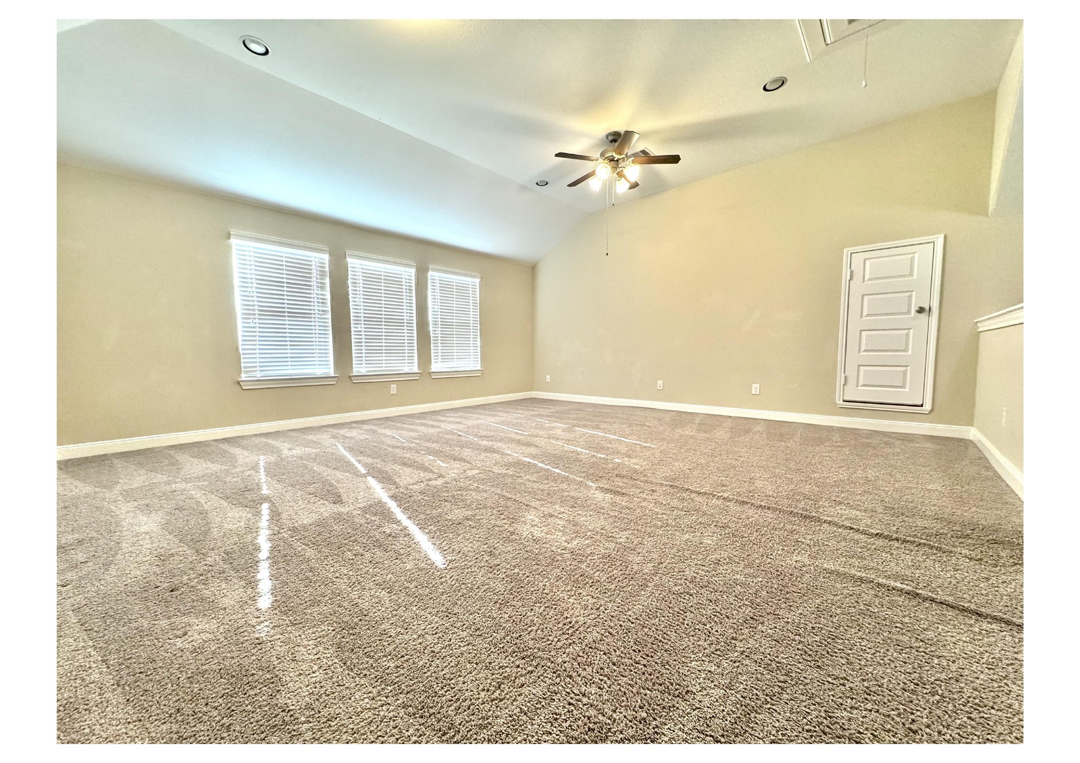 27034 Triana River Circle Property Photo 27