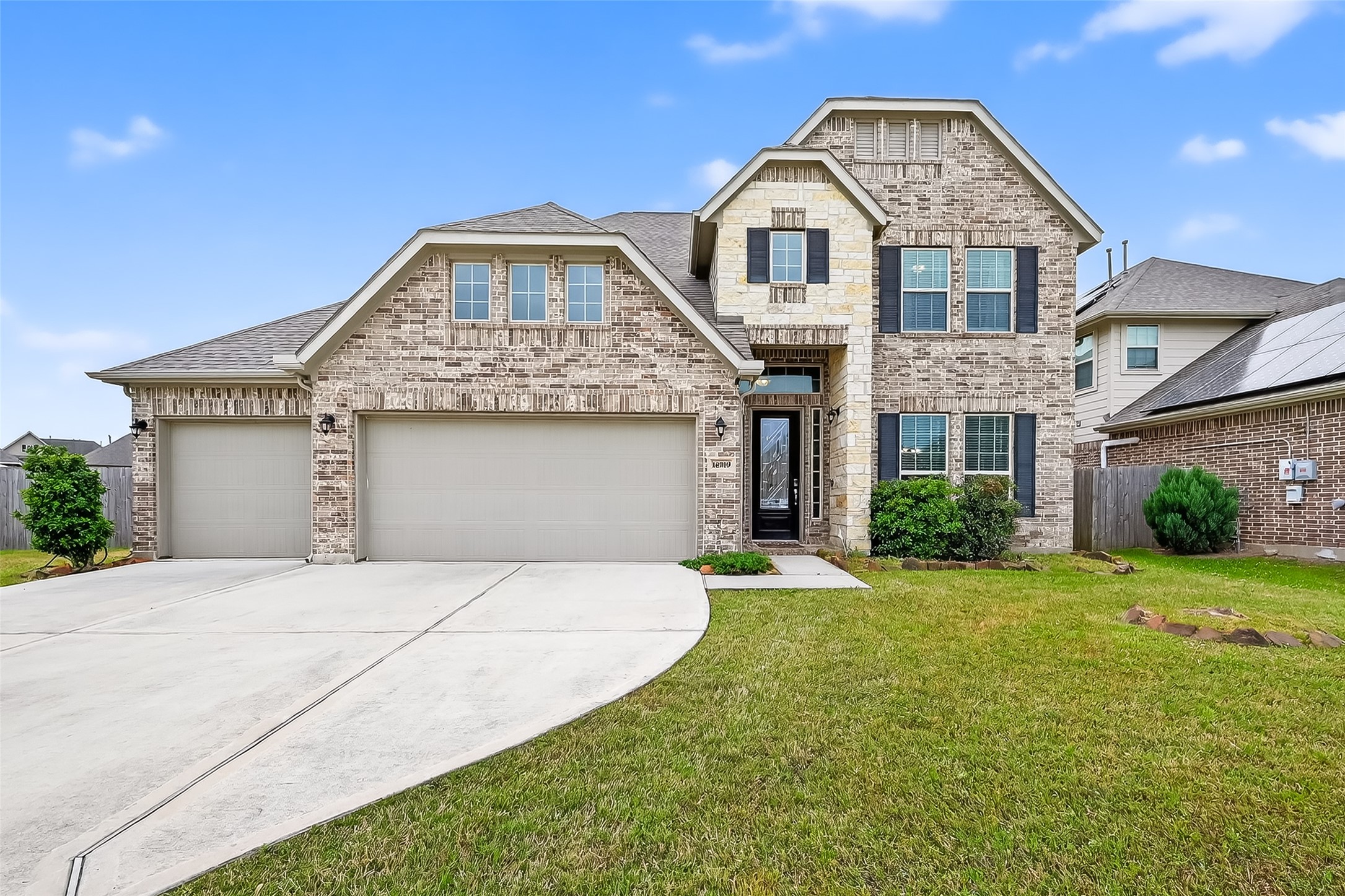 14919 Clearwater Heights Drive Property Photo 1