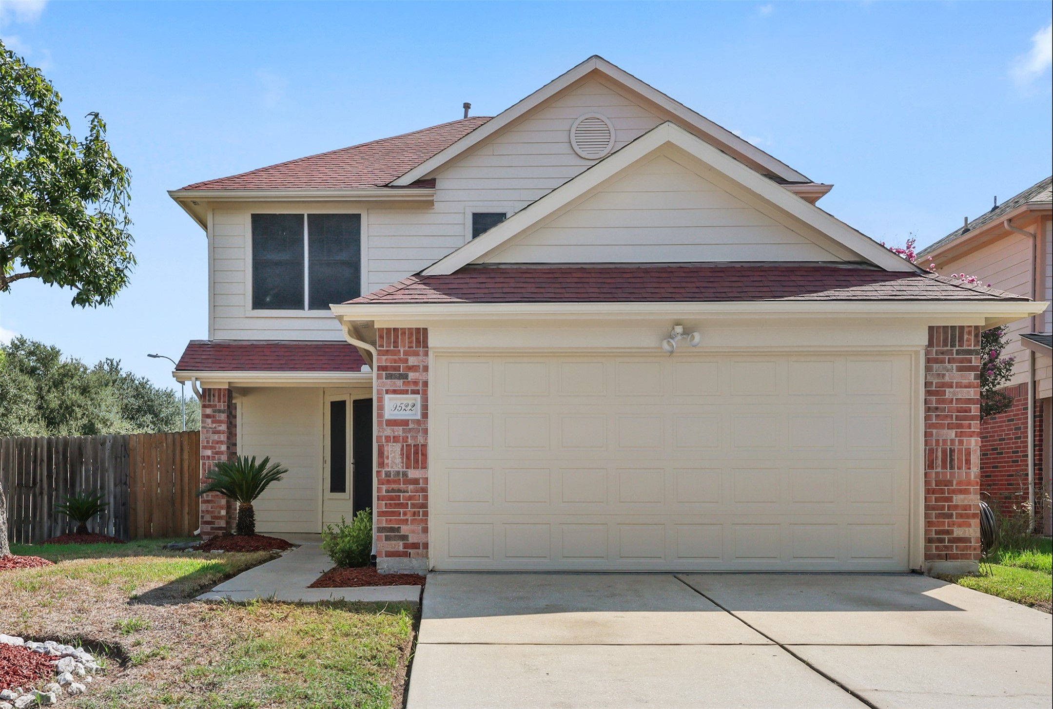 9522 Deep Valley Drive Property Photo 1