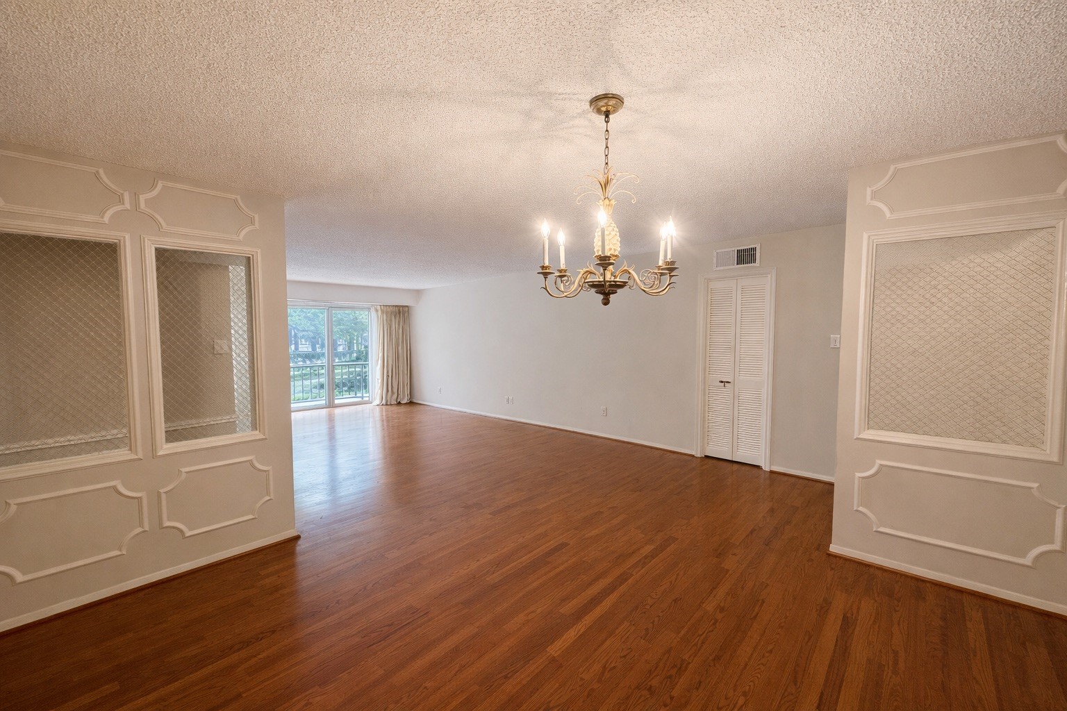 5050 Ambassador Way 111 Property Photo 9
