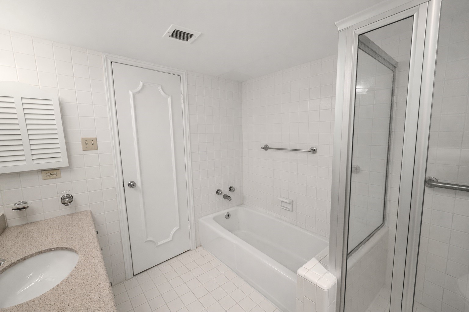 5050 Ambassador Way 111 Property Photo 19
