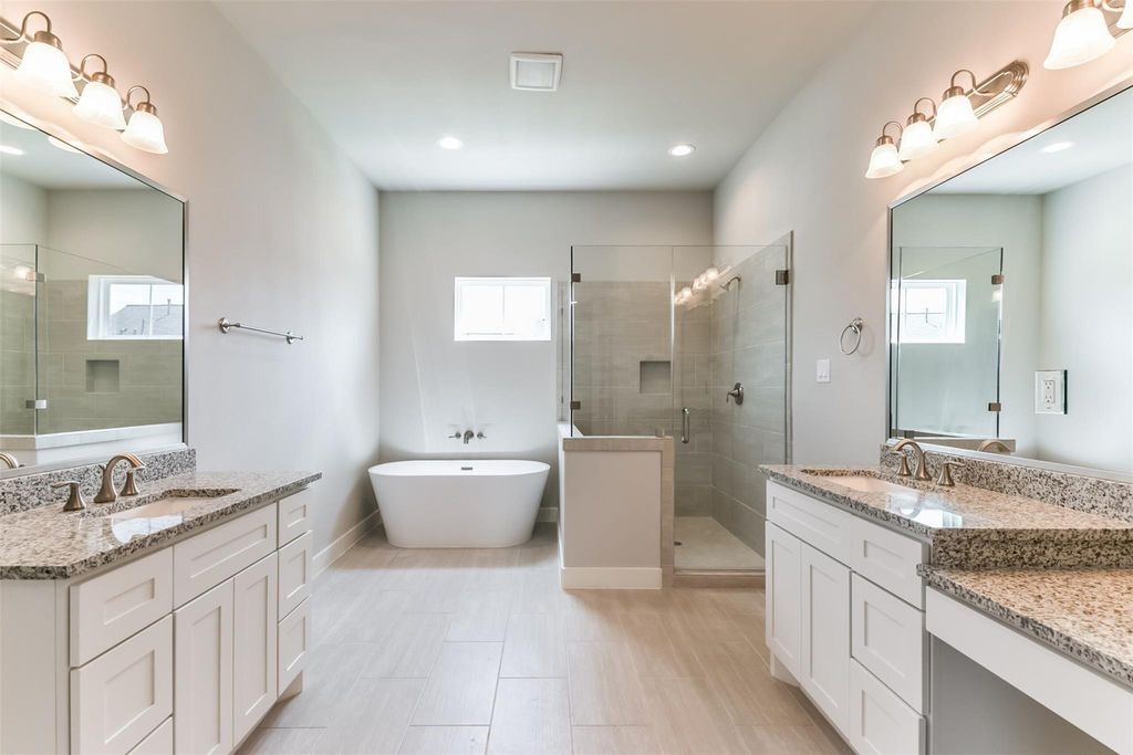 10926 Brookeshire Chase Lane Property Photo 6
