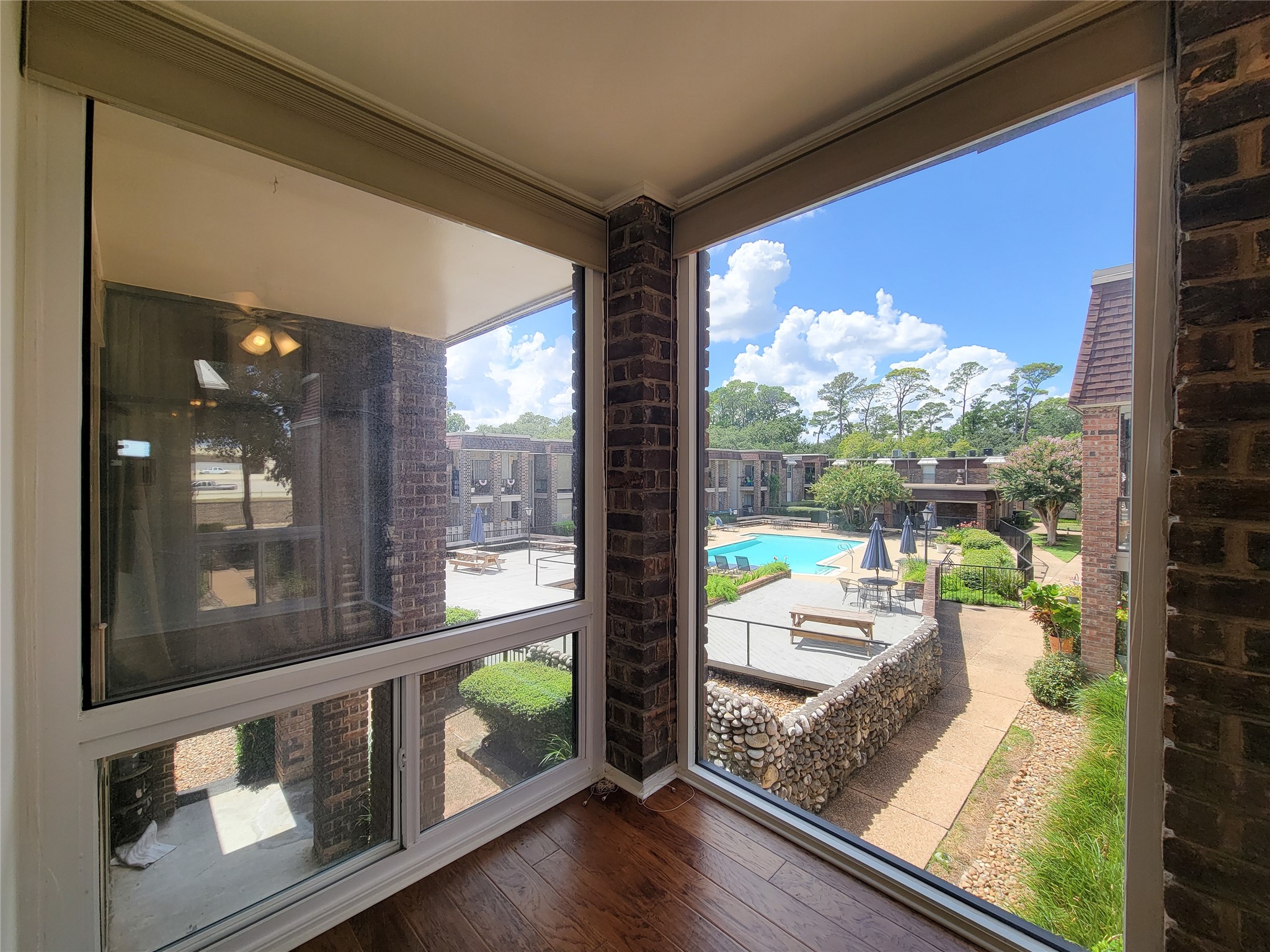7575 Katy Freeway 111 Property Photo 8