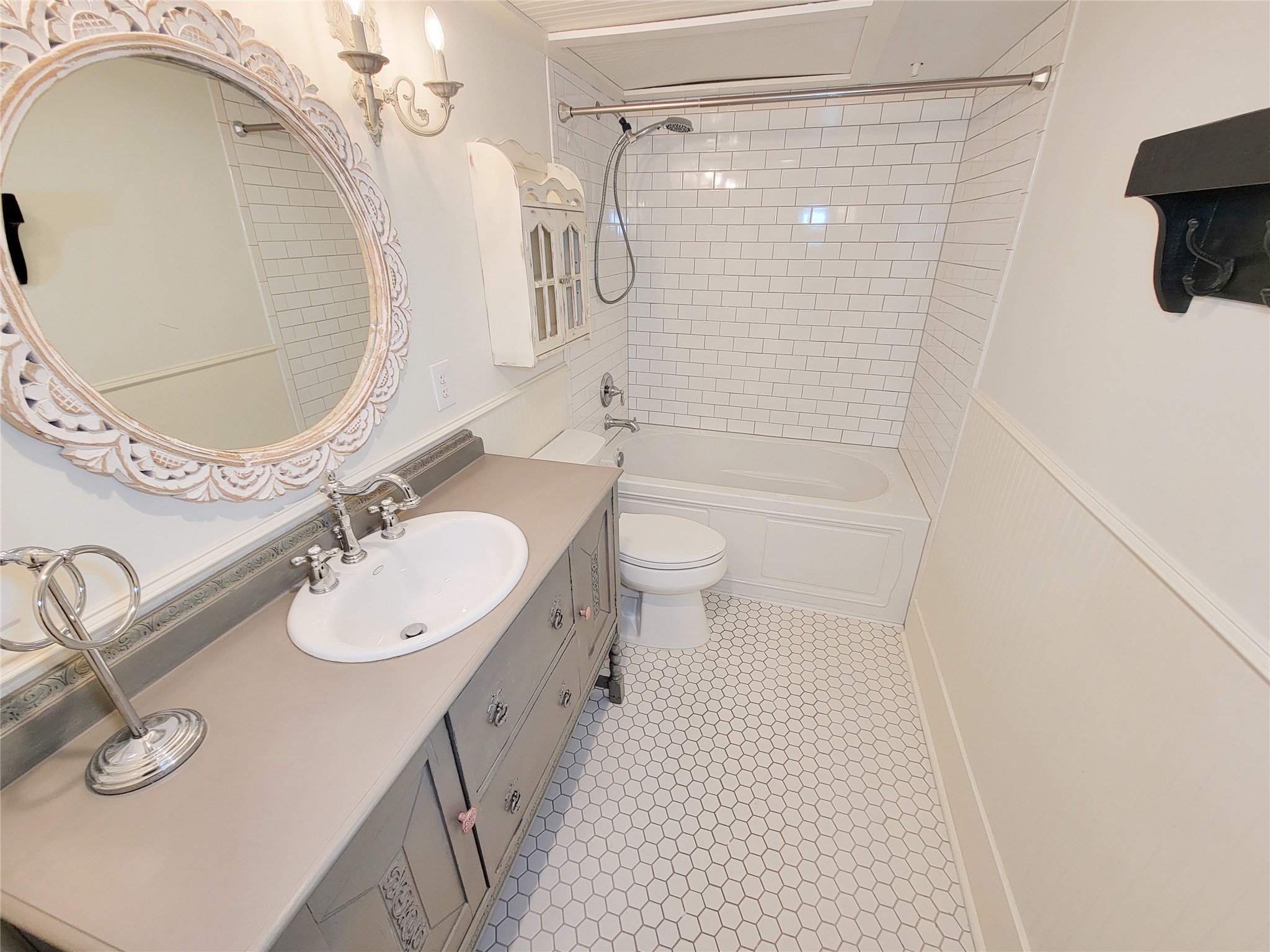 7575 Katy Freeway 111 Property Photo 17