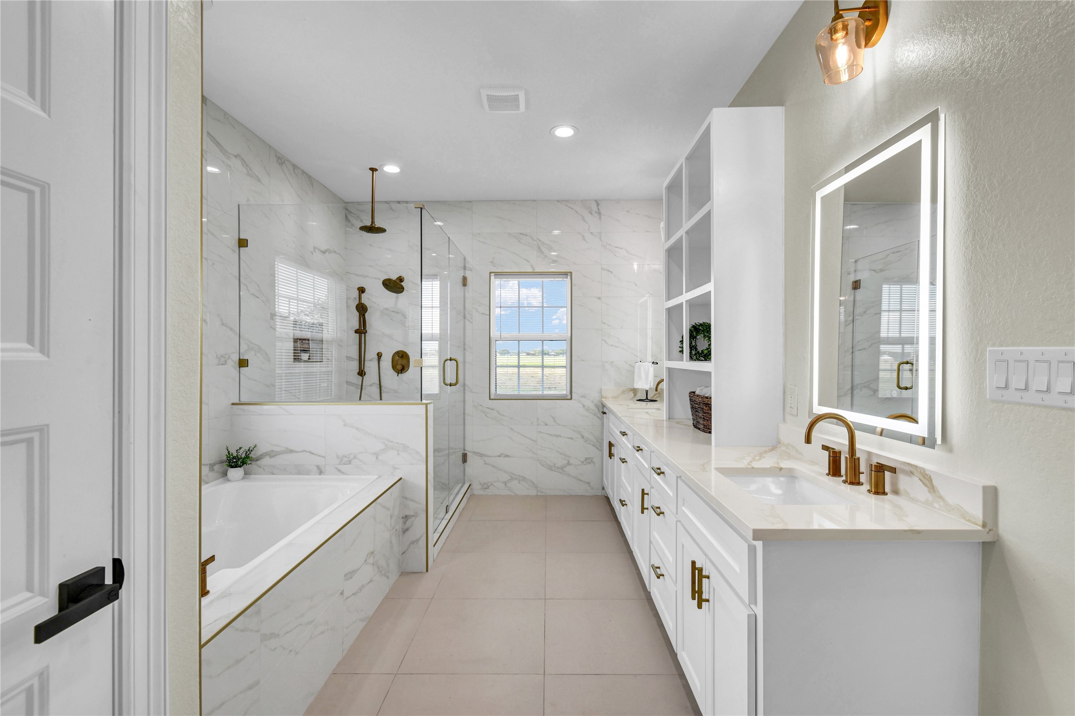 755 Sunset Trail Property Photo 4