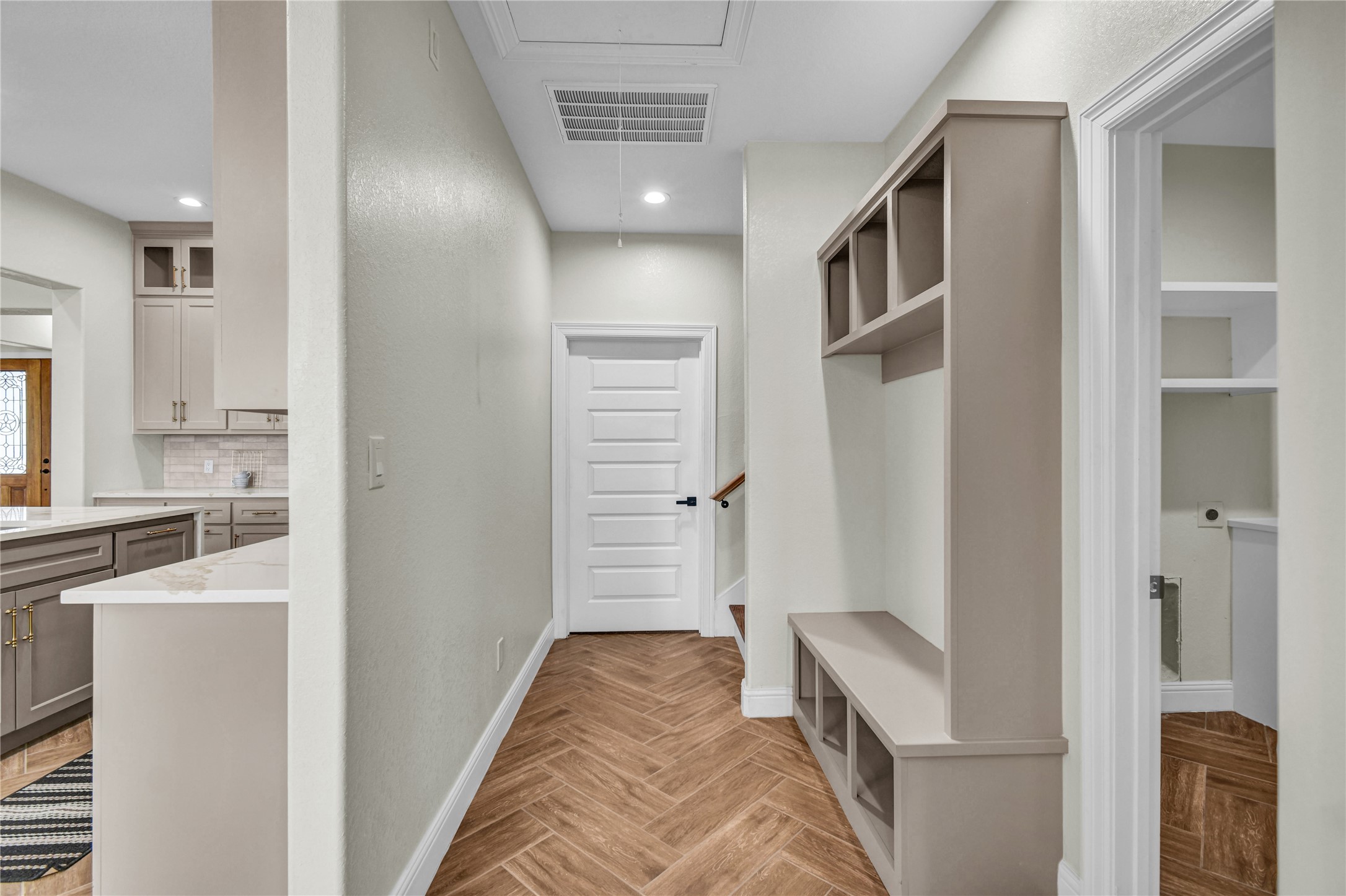 755 Sunset Trail Property Photo 18