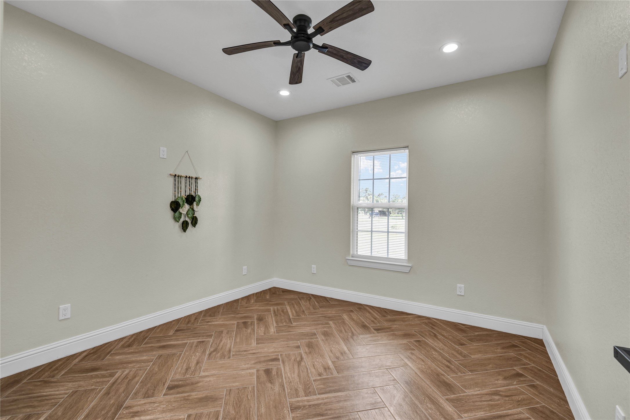 755 Sunset Trail Property Photo 29