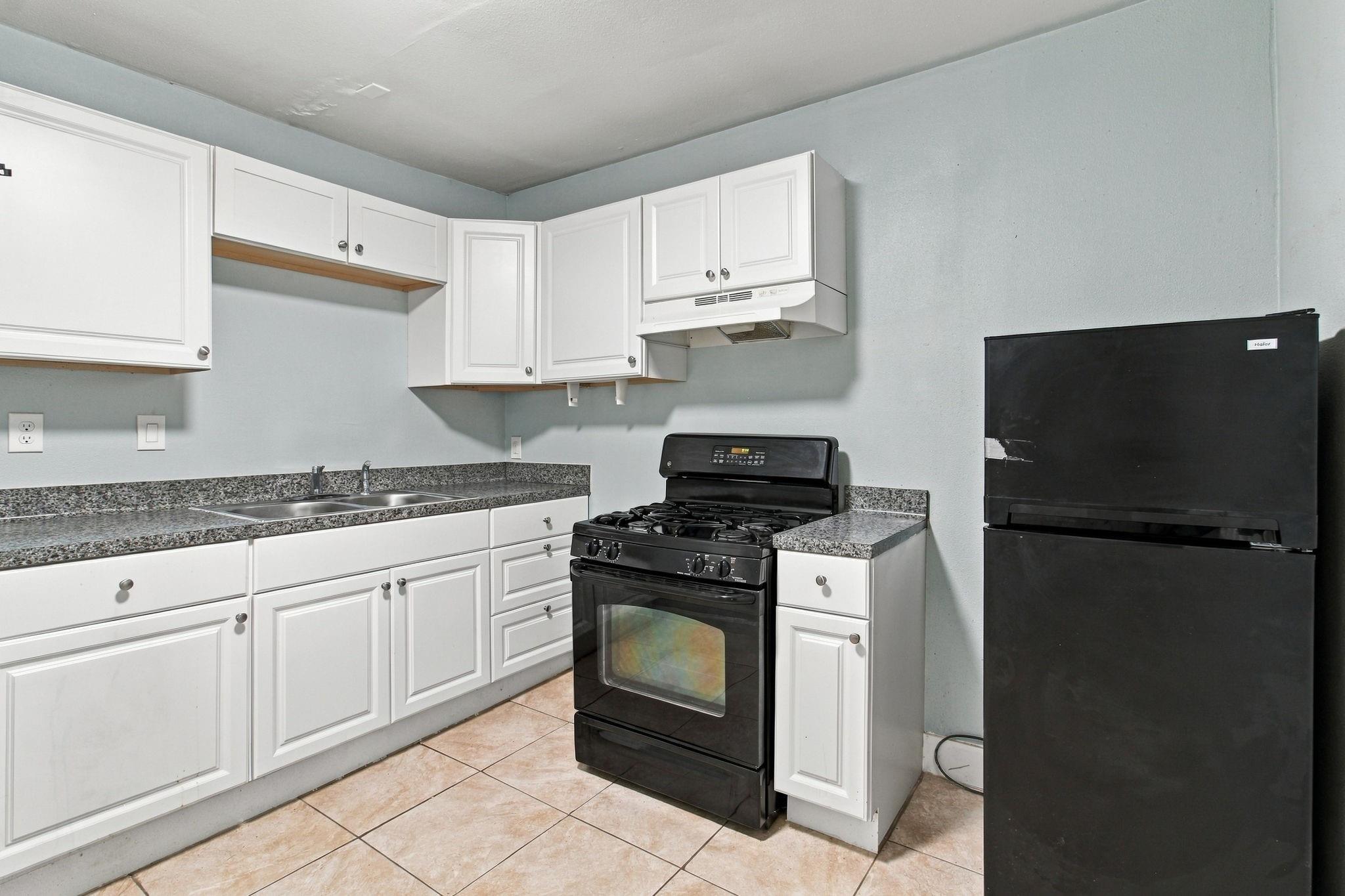 719 Kilpatrick Street Property Photo 17