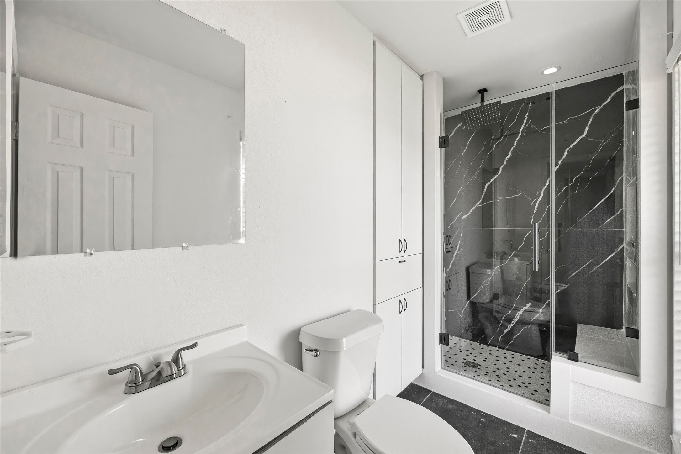 3907 Sandy Meadow Lane Property Photo 10
