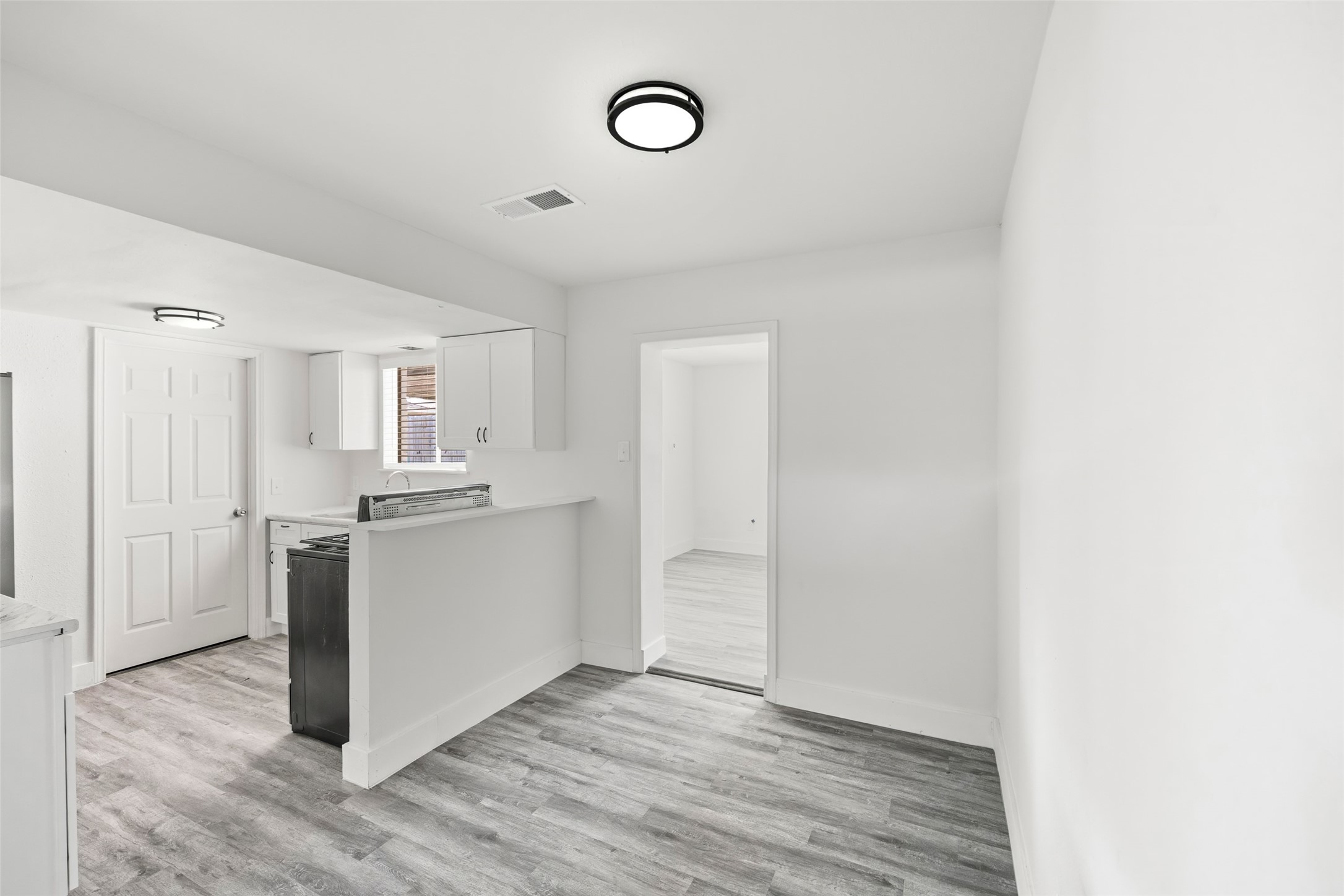3907 Sandy Meadow Lane Property Photo 15