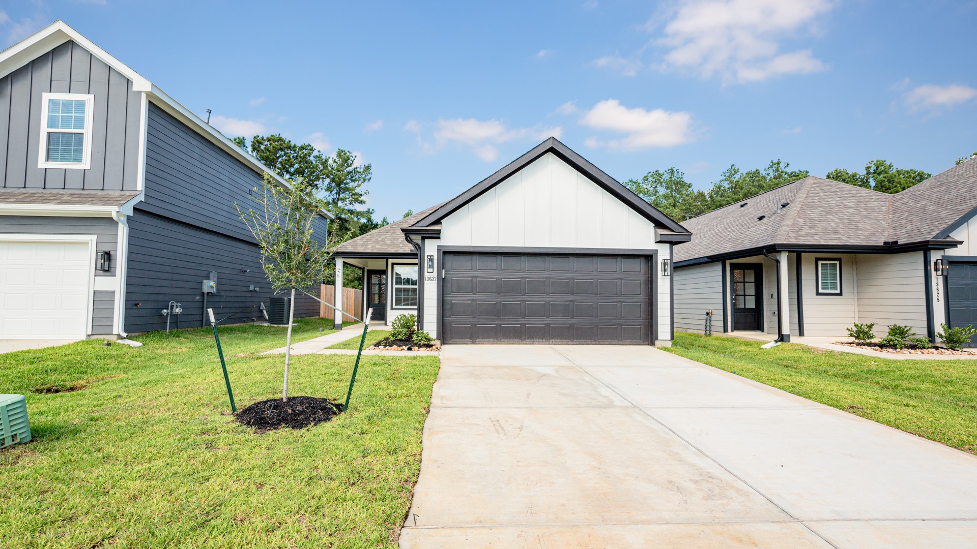 13621 Brook Trout Drive Property Photo 2