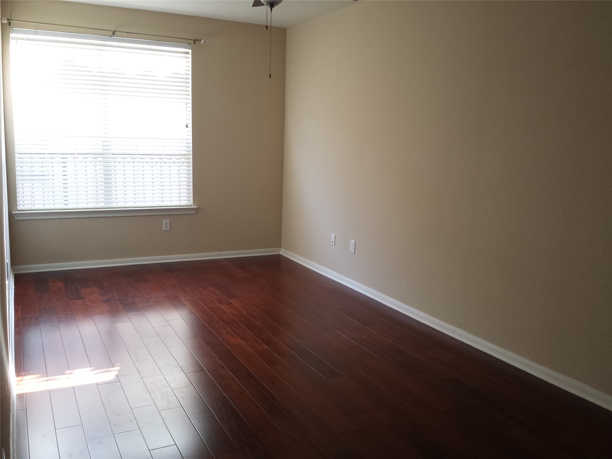 7575 Kirby Drive 2403 Property Photo 7