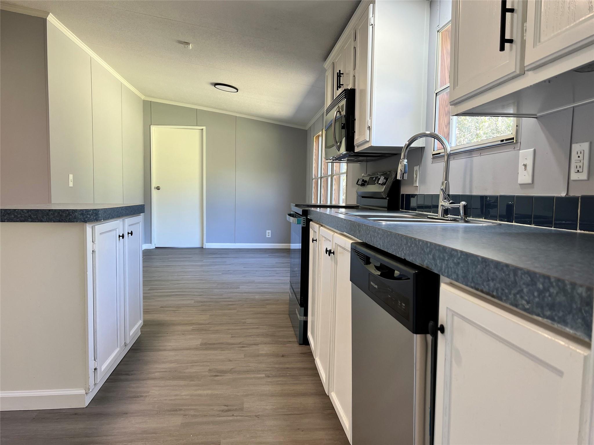 16092 Lone Star Ranch Drive Property Photo 9