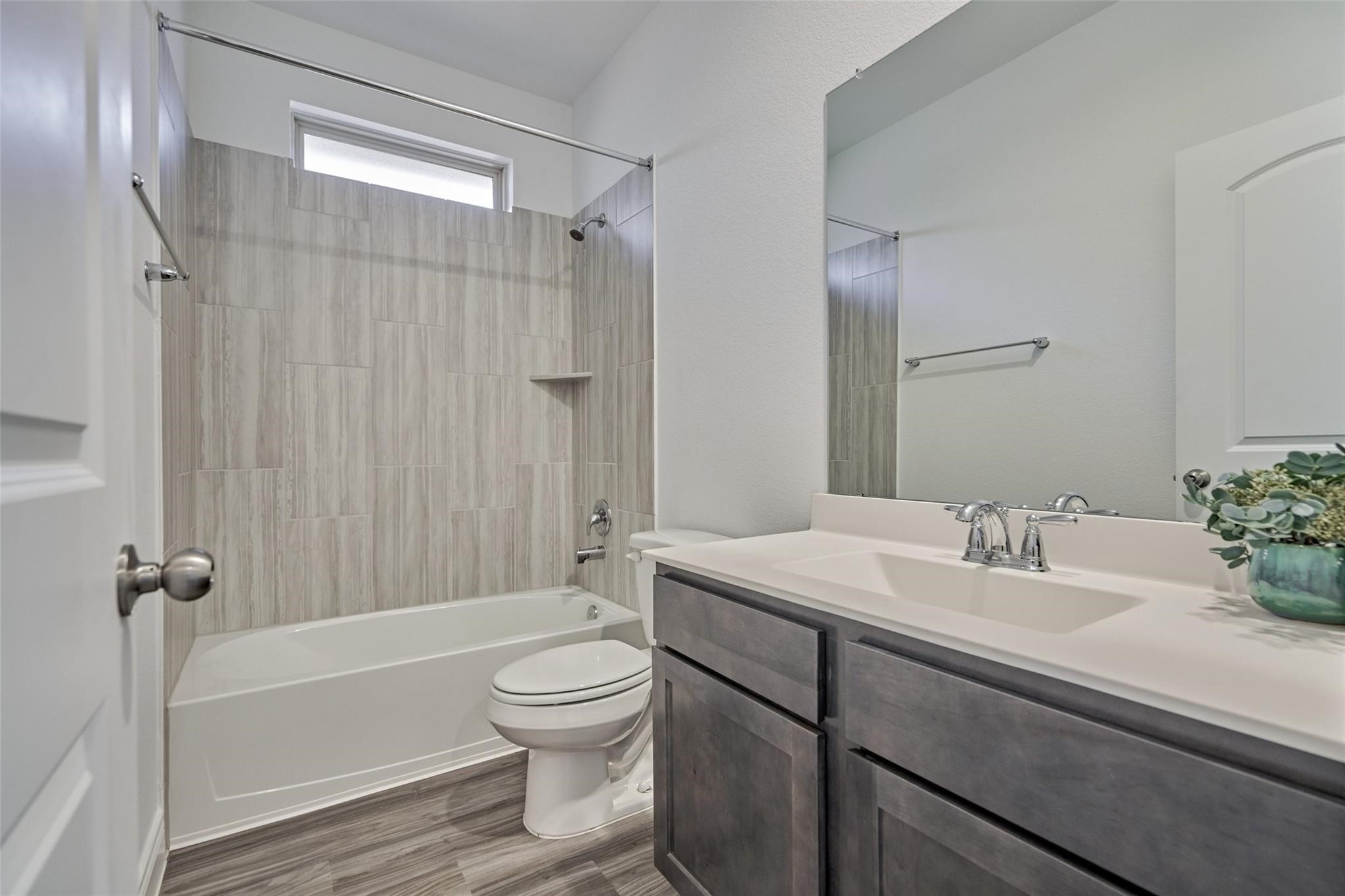 981 Youth Water Road Property Photo 8