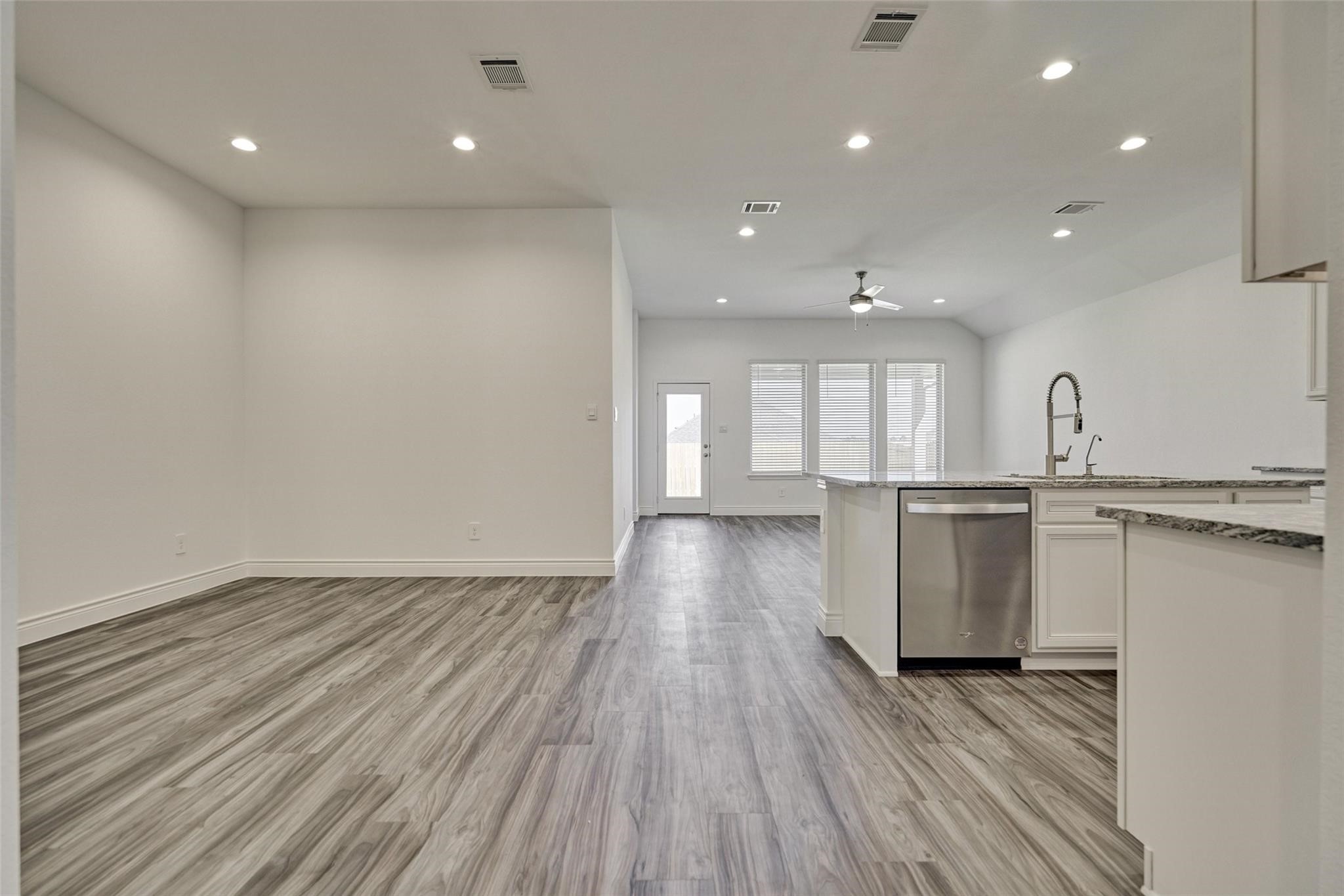 981 Youth Water Road Property Photo 17