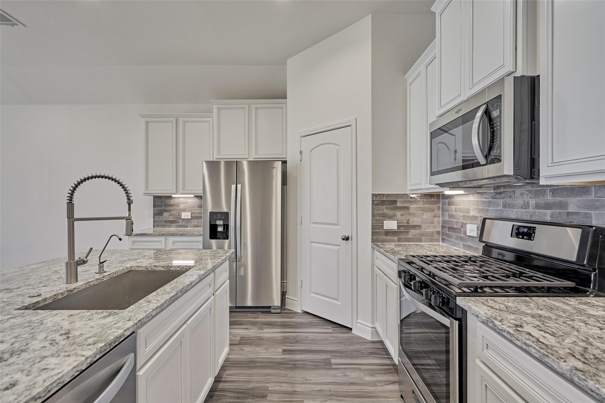 981 Youth Water Road Property Photo 19