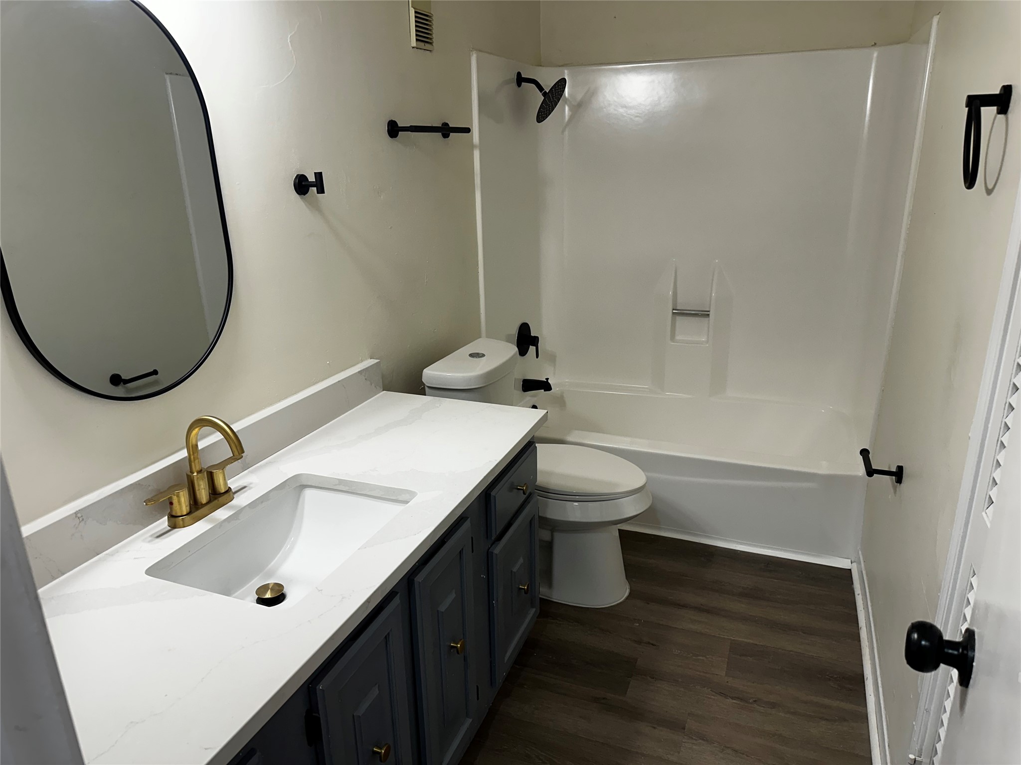 10378 Briar Forest Drive 32/5 Property Photo 12