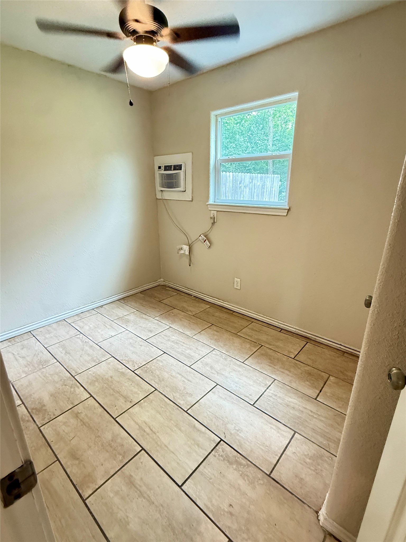 17433 Cr-945 Property Photo 9