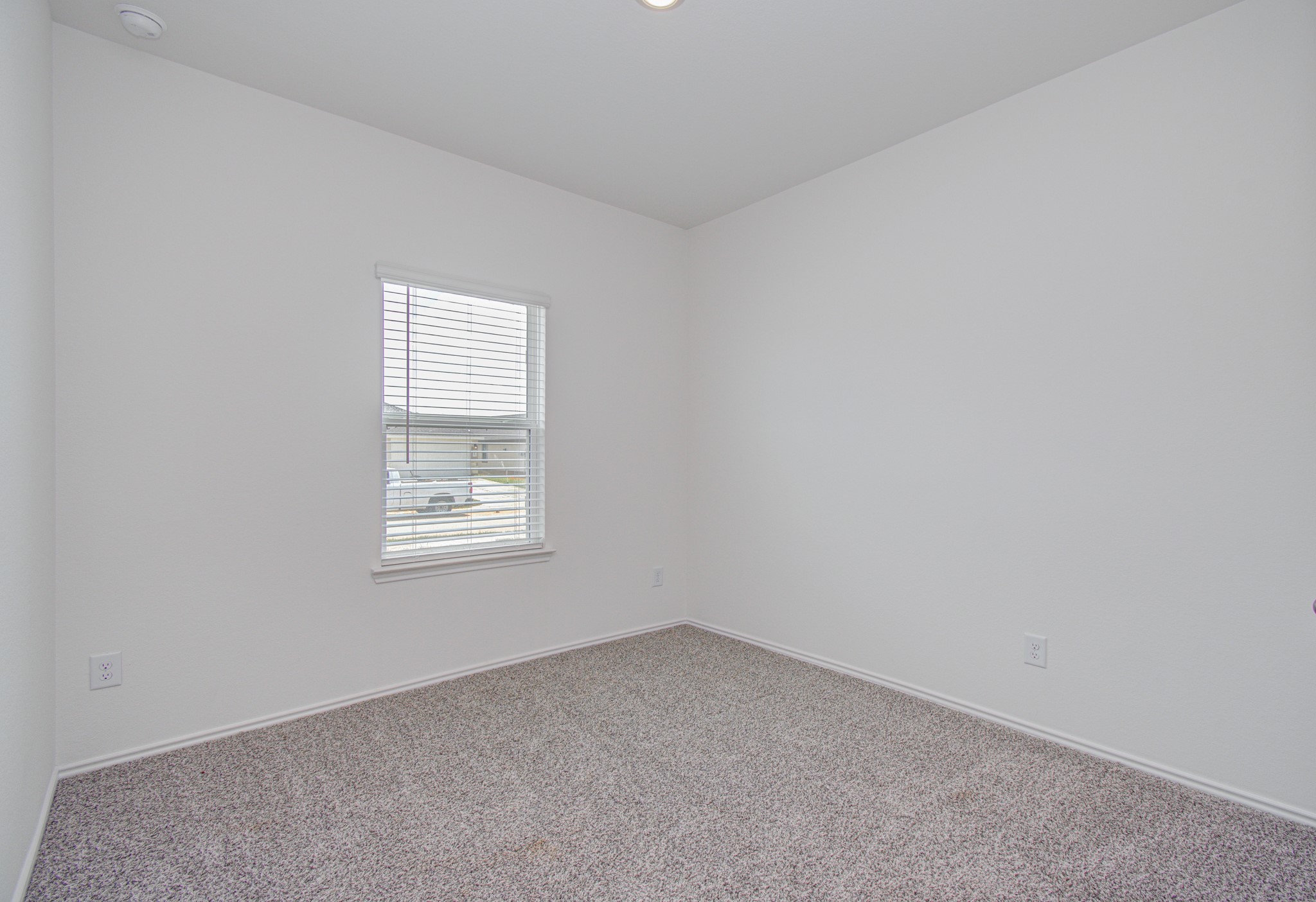 3046 Bloomsbury Terrace Drive Property Photo 8
