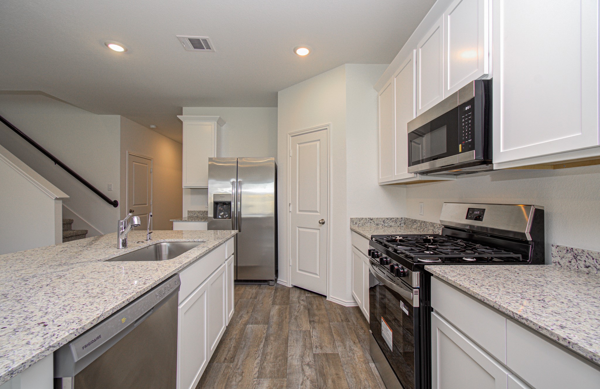 3046 Bloomsbury Terrace Drive Property Photo 17