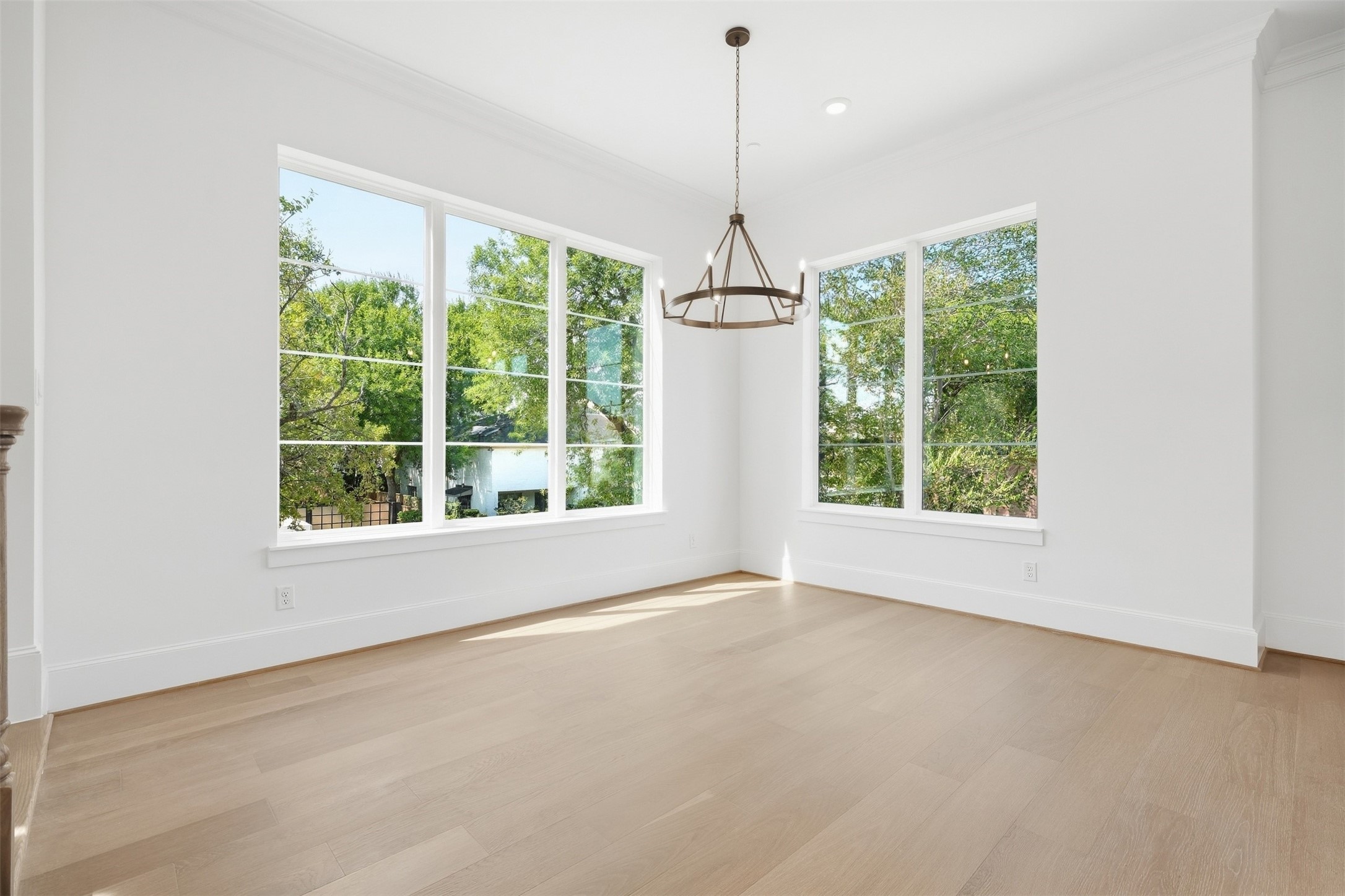 2111 Nantucket Drive D Property Photo 9