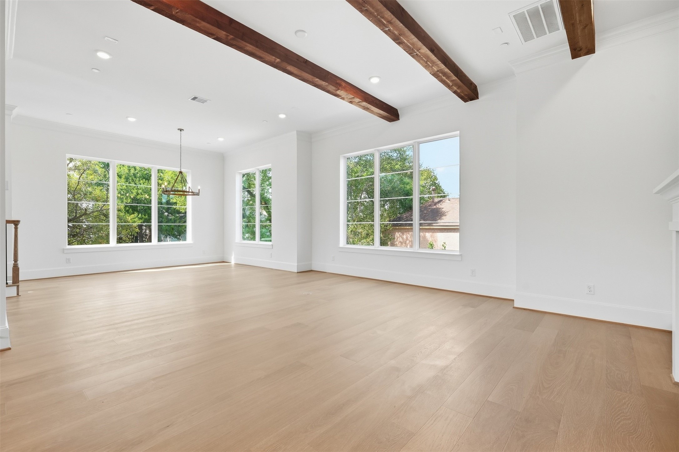 2111 Nantucket Drive D Property Photo 13