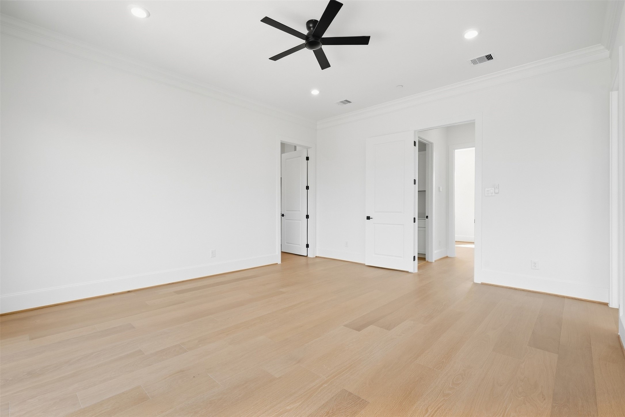 2111 Nantucket Drive D Property Photo 26