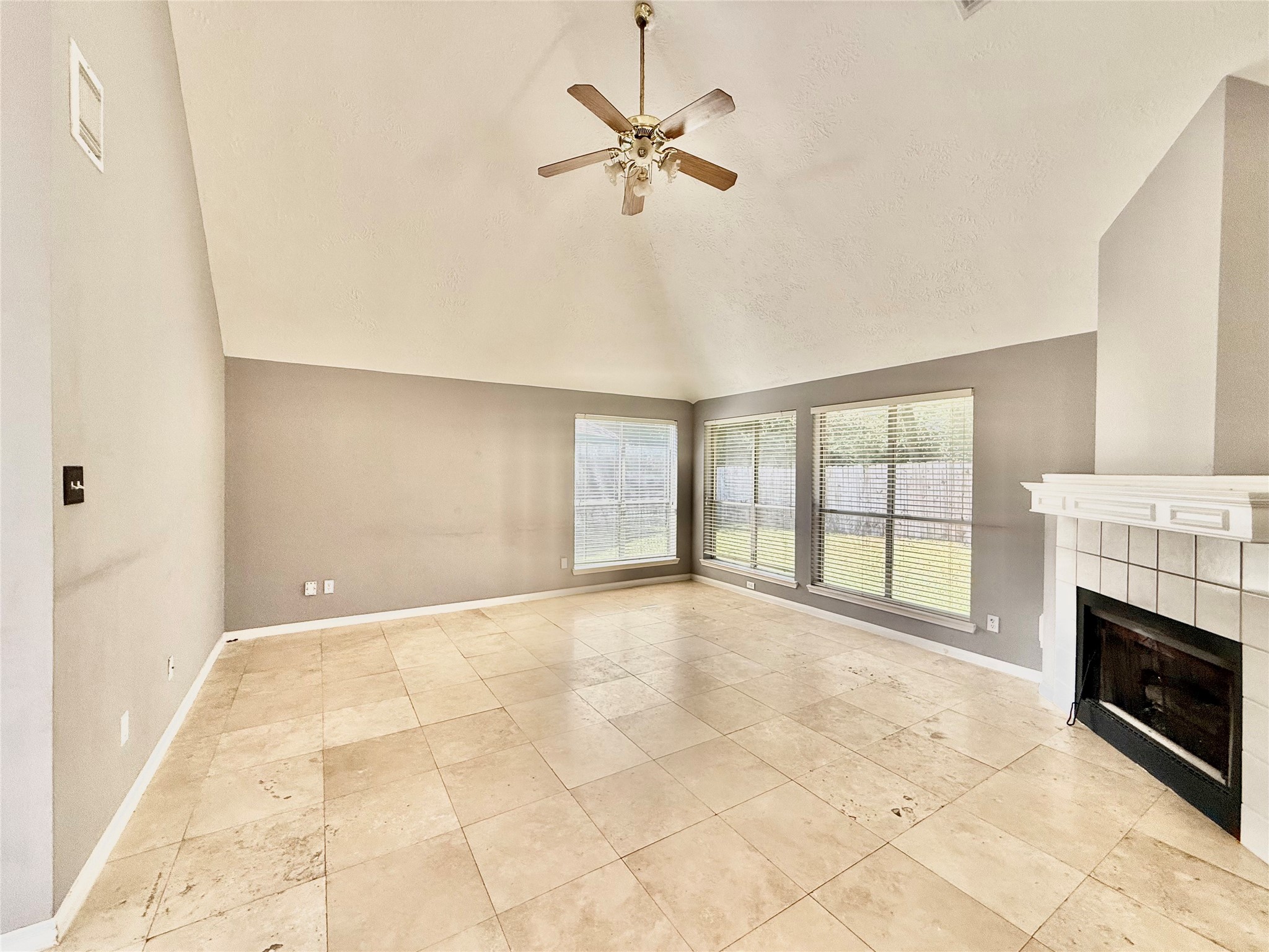 8815 Champion Springs Circle Property Photo 9