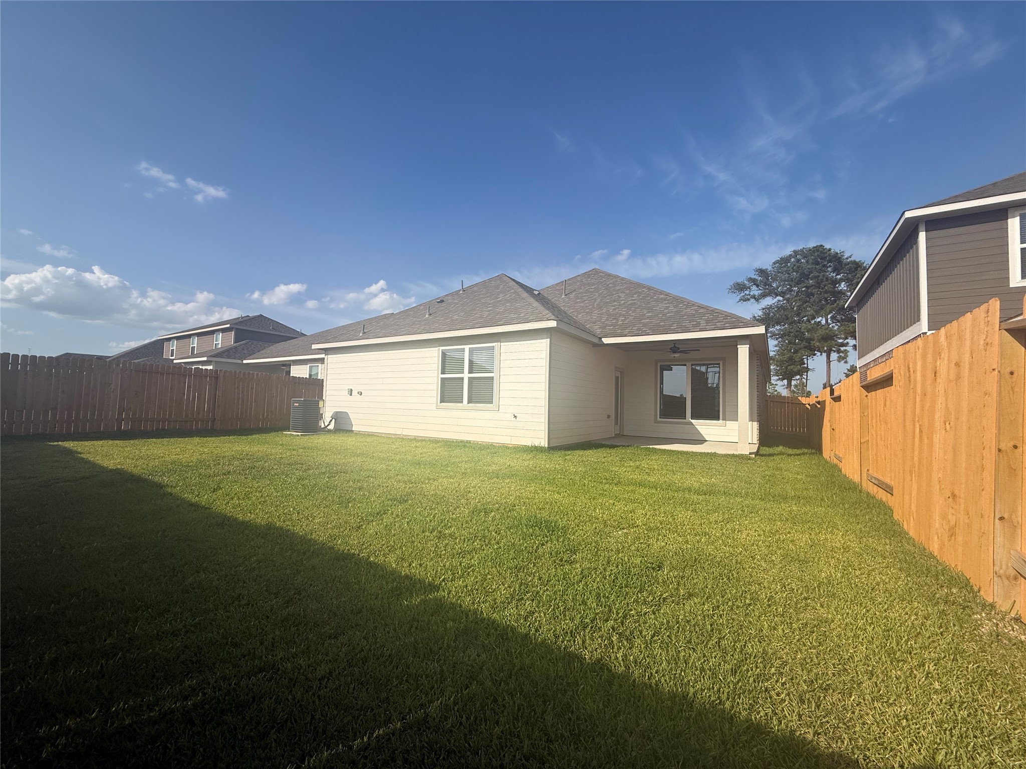 15761 Bayberry Trace Drive Property Photo 2