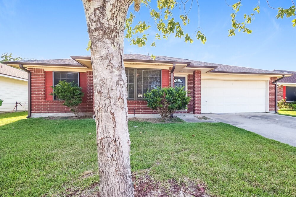 10815 Malden Drive Property Photo 1